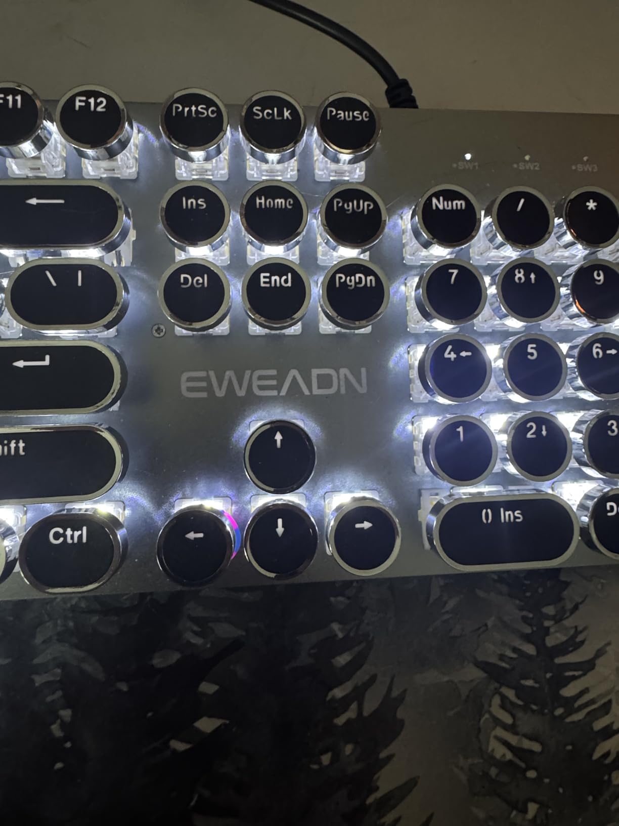 SEUNKWANG EWEADN TK100 Typewriter Keyboard Wired Mechanical Keyboard, 104 Keys Aesthetic Typewriter Keyboards with White Backlit, Anti-Ghosting, Blue Switch Wired Cute Keyboards-Black customer photo 2