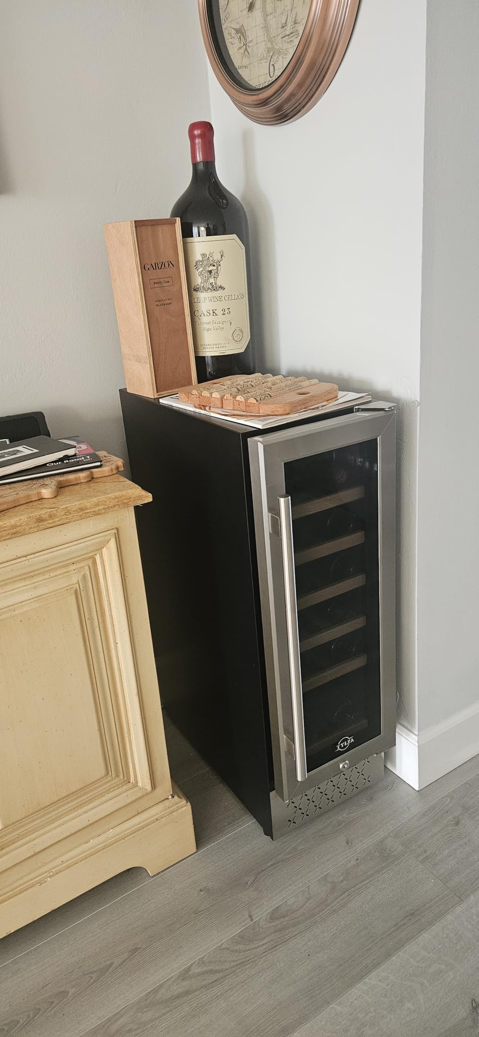 Tylza Commercial Refrigerator with Glass Door Display Beverage Fridge, 360L Upright Beverage Cooler Merchandiser with Rebound Door, Fast Cooling, Low Noise, White customer photo 1