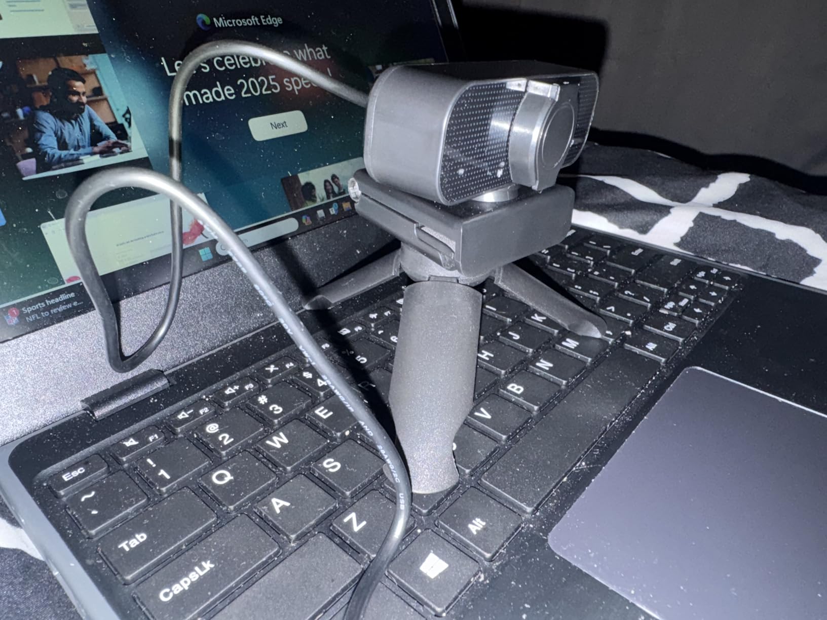 1080P HD Webcam for PC with Auto Focus & Noise Cancelling Mic - Plug and Play Computer Camera for Video Conferencing, Online Classes, Live Streaming - Ideal for Remote Workers/Students/Gamers customer photo 2