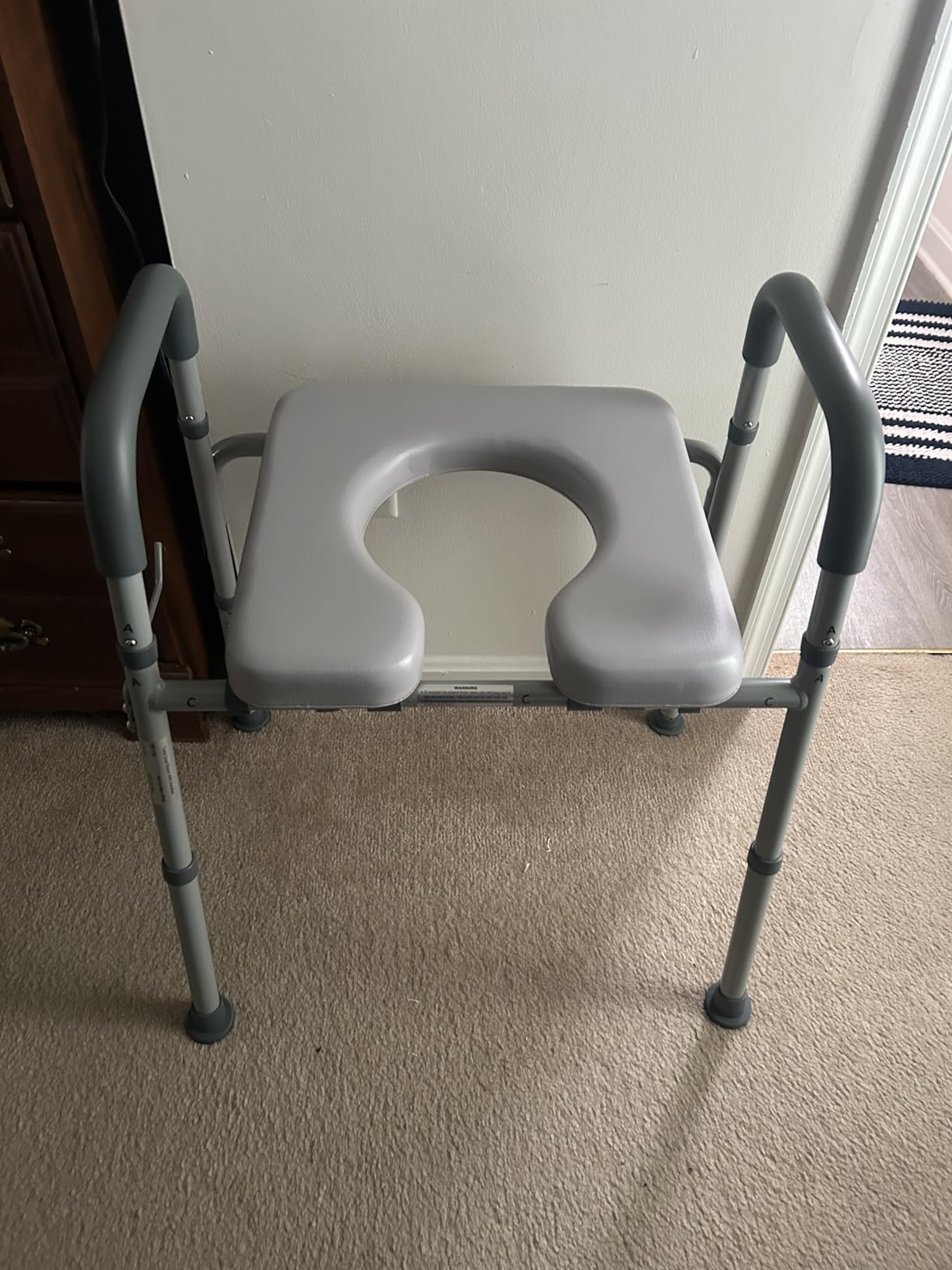 Toilet Seat Risers For Seniors Width and Height Adjustable Raised Toilet Seat With handles for Elderly, Handicap, Elevated, Pregnant, Fit Any Toilet Riser Heavy Duty Up To 400lbs customer photo 1