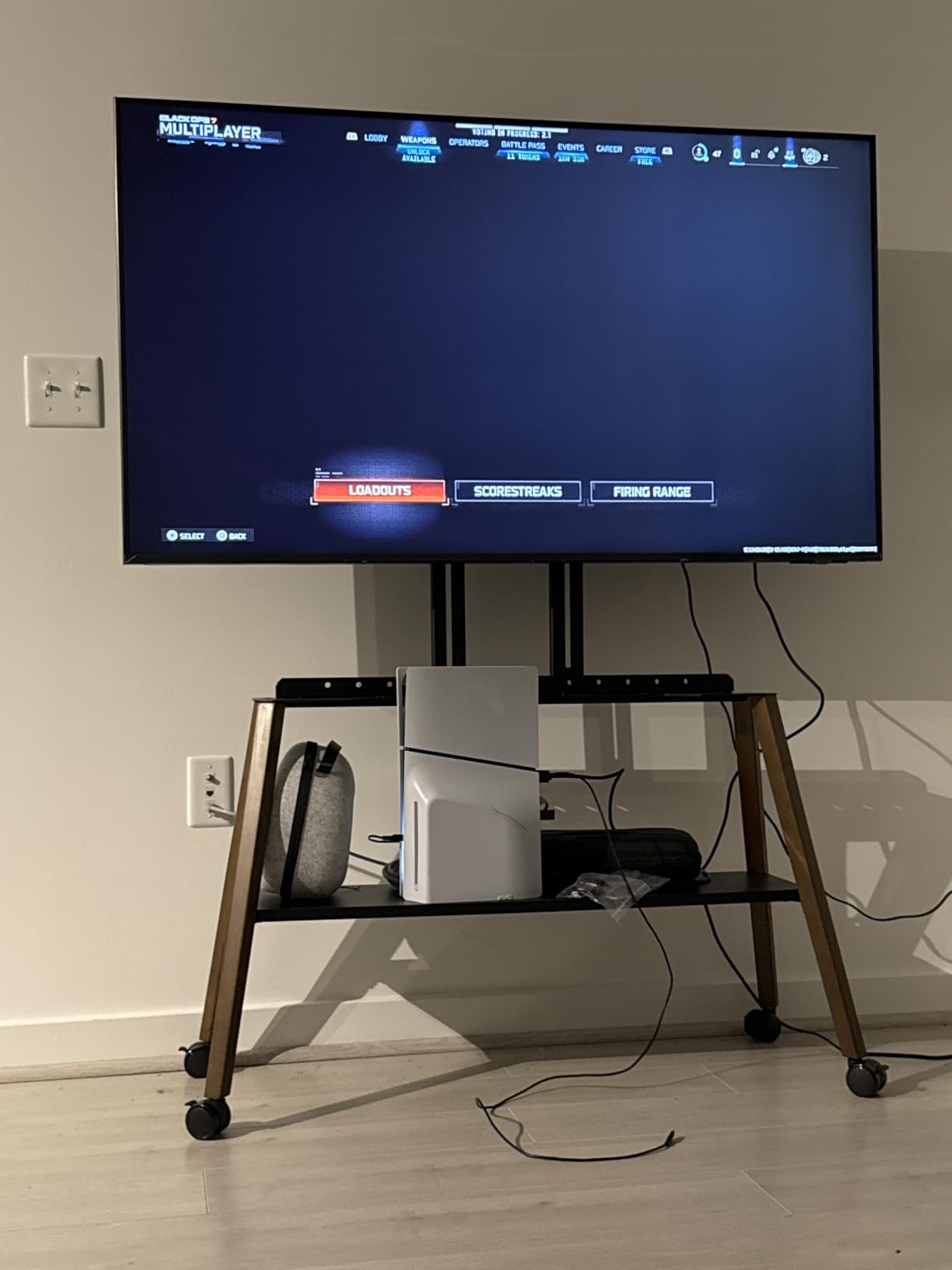 VIVO Rolling Artistic Easel 43 to 75 inch LED LCD Screen Mobile Studio TV Display Stand, Wood Accessory Shelf, Adjustable TV Mount with 4 Legs, Black, STAND-TV75RB customer photo 2