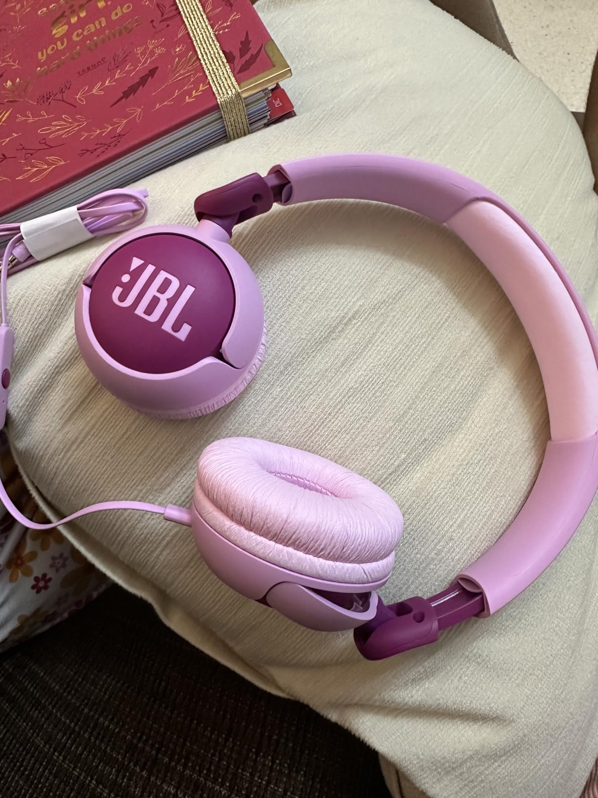 JBL Junior 320 - Wired on-Ear Kids Headphones Safe Sound (<85dB), Built-in mic, Fit for Kids and Customizable with Included Stickers customer photo 2