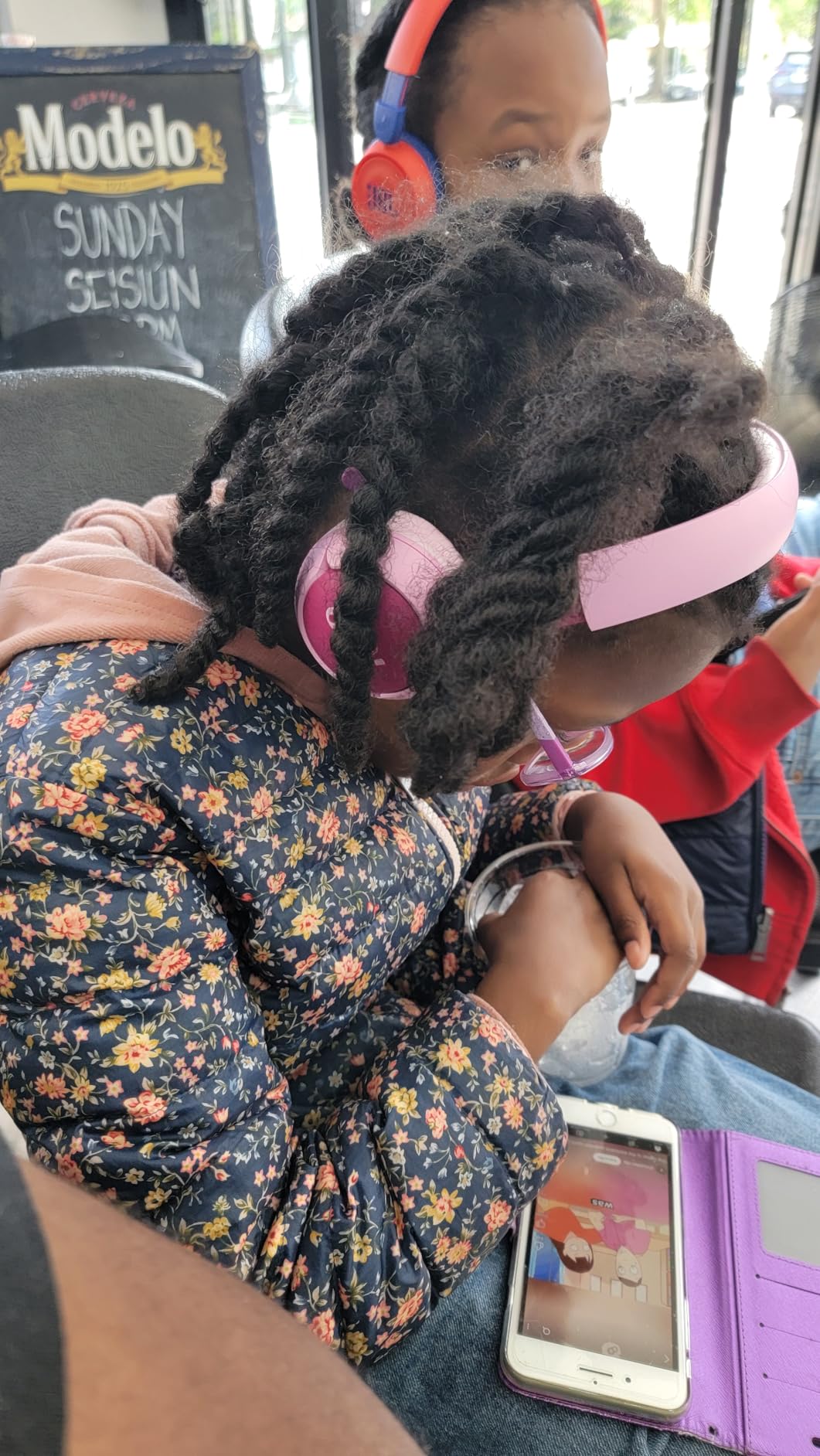 JBL Junior 320BT - Wireless on-Ear Kids Headphones with JBL Safe Sound (<85dB), Fit for Kids, Parental Control with Customizable Volume & Playtime and 50Hr Battery Life customer photo 1