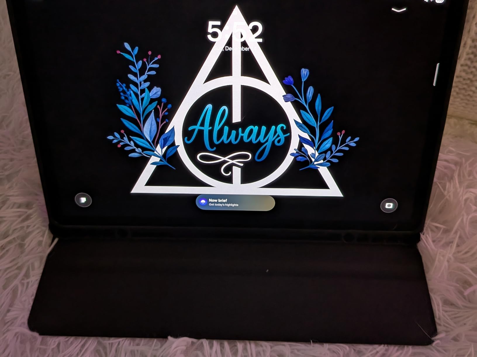 Samsung Galaxy Tab S10 FE 256GB WiFi Android Tablet, Large Display, Long Battery Life, Exynos 1580 Processor, IP68 Water-Resistant, 90 Hz Refresh, S Pen for Note-Taking, US Version, Gray customer photo 1