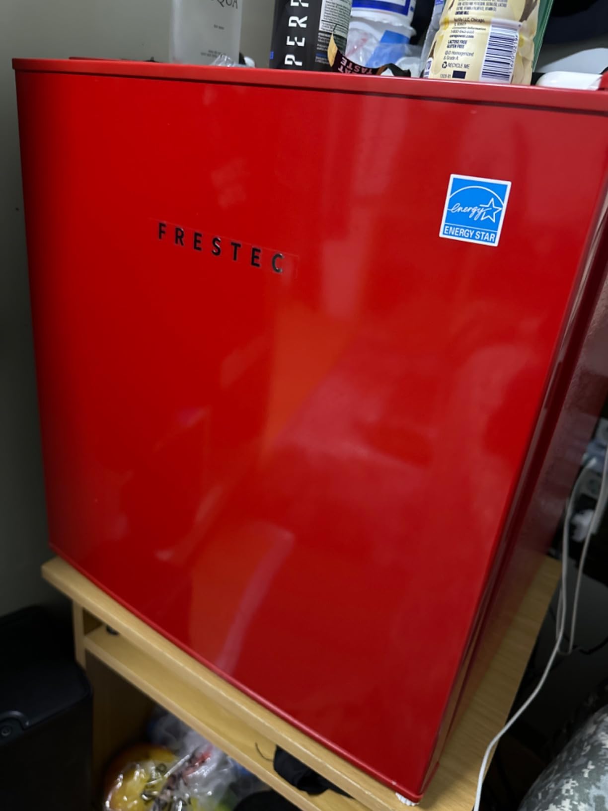 Frestec 1.7 Cu.Ft Mini Fridge with Freezer, Mini Fridge for Bedroom, Small Refrigerator, Dorm Refrigerators with Freezer, Compact Refrigerator for Office, Apartment, Dorm, Bedroom (Grey) customer photo 2