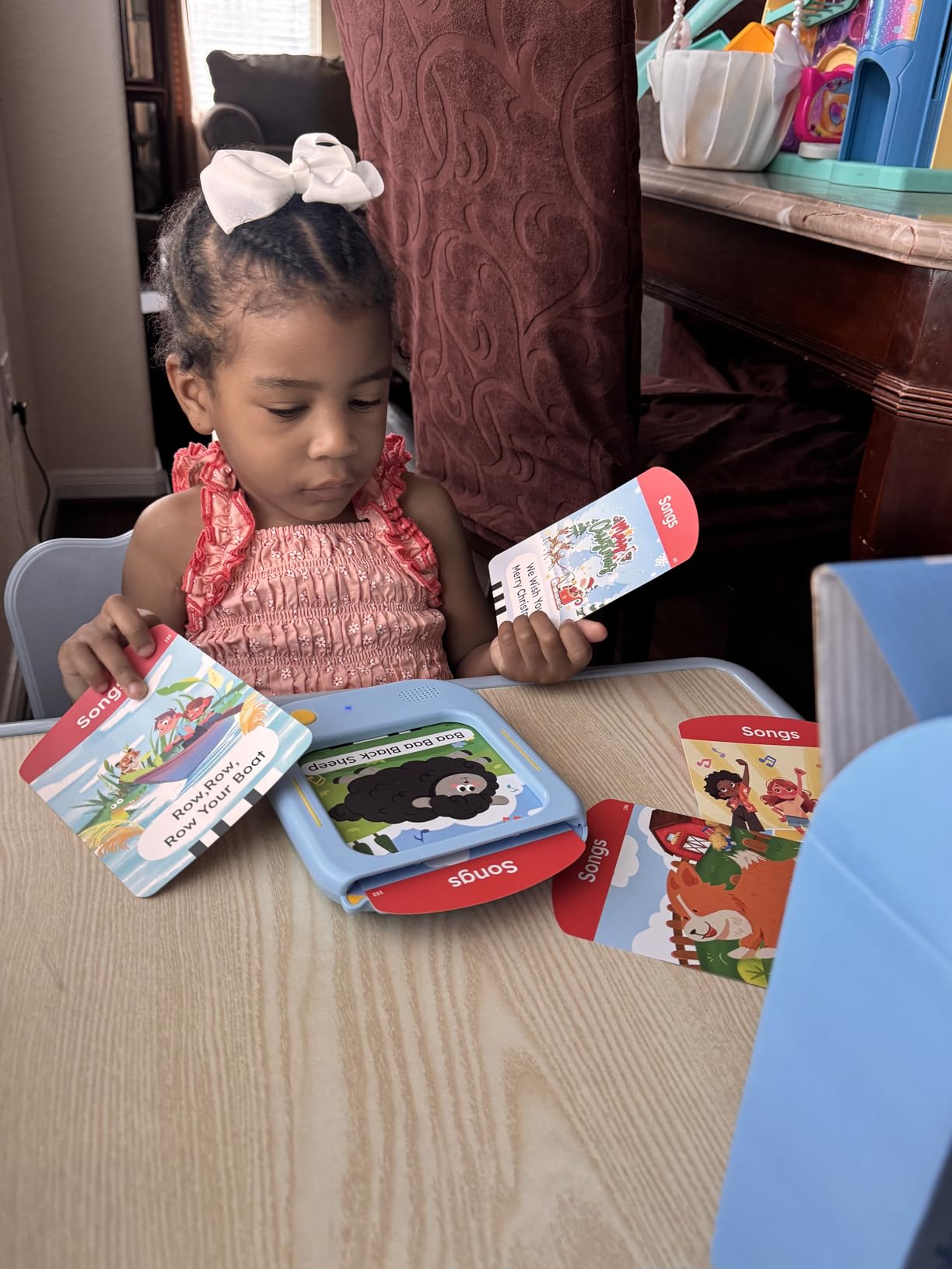 JoyCat Kids Learning Tablet: 156 Pages Tap-to-Read Flash Cards with 20 Listen & Find Games, Montessori Toy for Alphabet, Phonics, Words, Simple Math, Colors, Shapes & Songs - Autism Gifts (Ages 2-6) customer photo 1