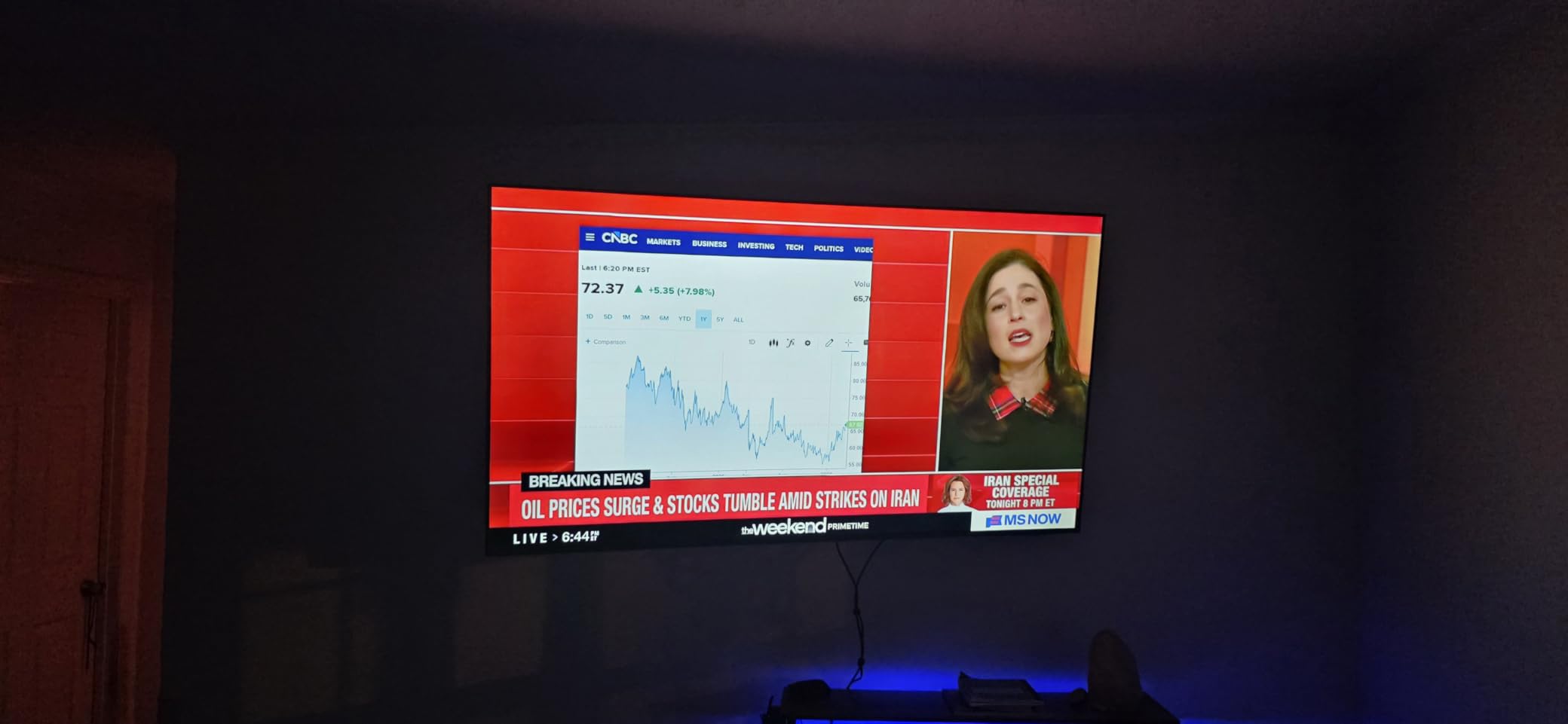Samsung 55-Inch Class Crystal UHD U8000F 4K Smart TV (2025 Model) Endless Free Content, Crystal Processor 4K, MetalStream Design, Knox Security customer photo 1