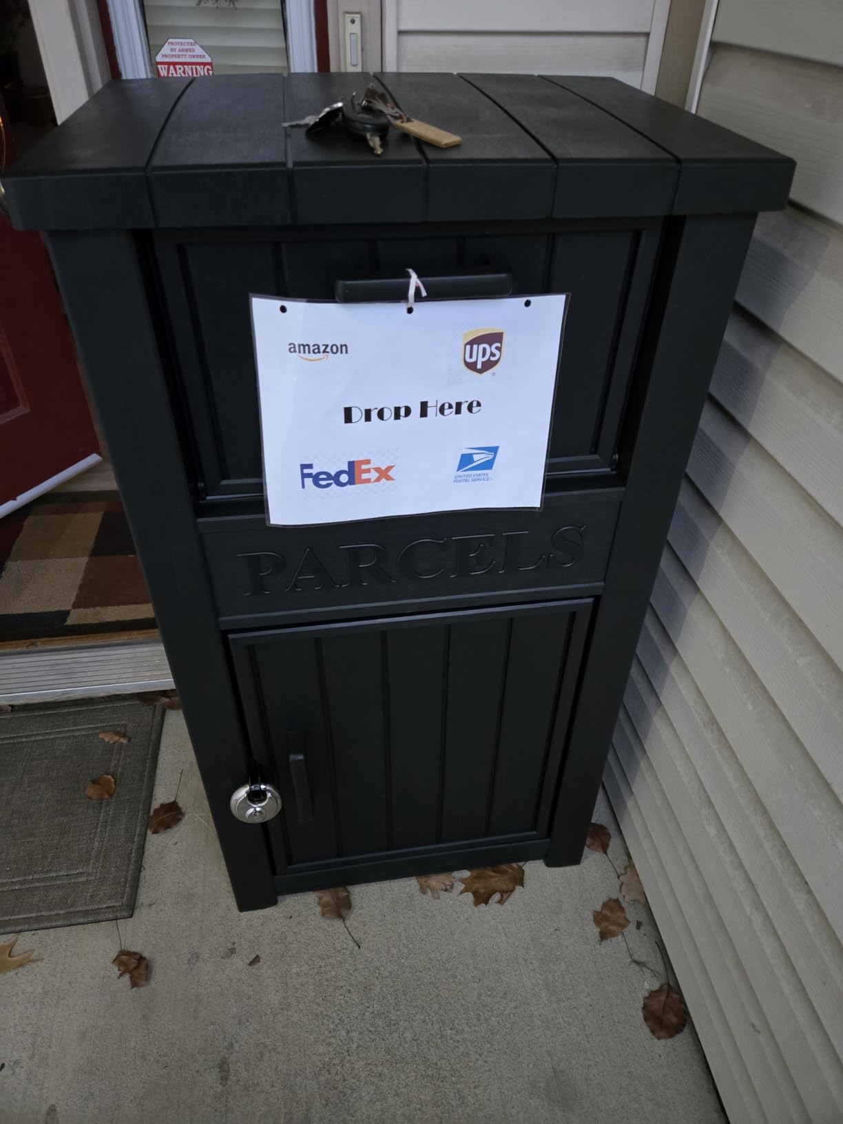 Package Delivery Box for Outside, Large Parcel Drop Box with Lockable Secure, Waterproof and Anti-Theft Storage for Porch, Curbside, House (Black) customer photo 1