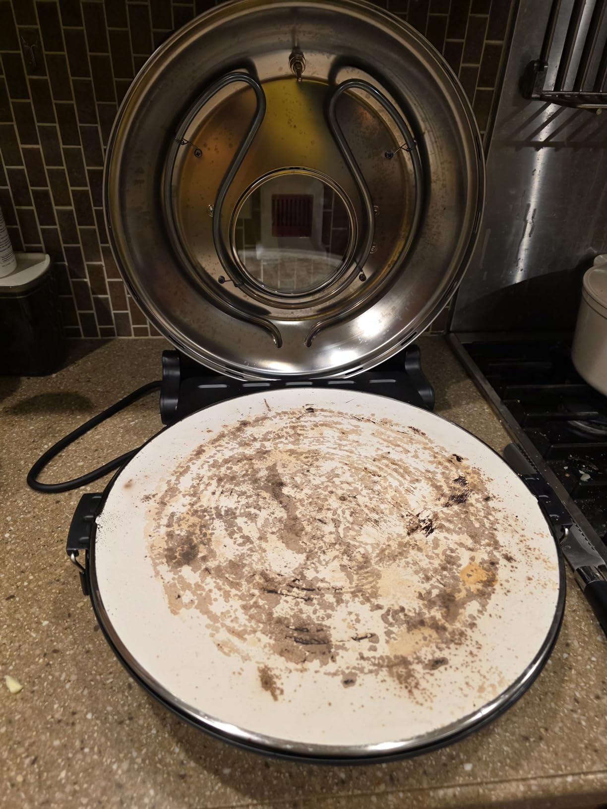 PIEZANO XL 14 Inch Electric Indoor Pizza Oven Heats up to 800°F - Pizza Maker with Stone for Crispy Crust Pizza, Cooks in Under 6 Minutes, Countertop, Dual Heat Control, Peels & Scraper Included customer photo 2