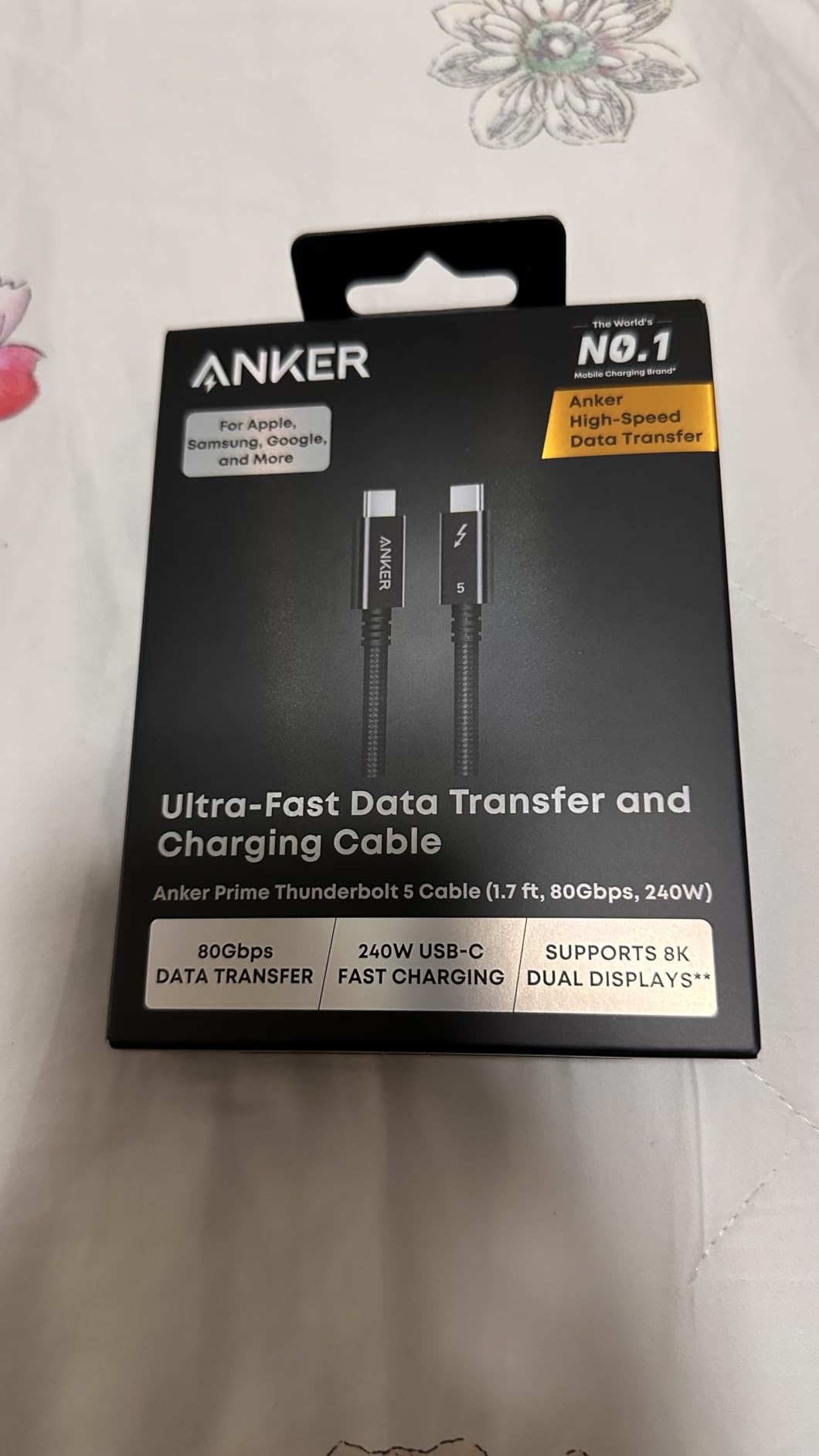 Anker Prime Thunderbolt 5 Cable, 3.3 FT USB C to USB C Cable, 240W Charging, 80Gbps Data Transfer, Up to 120Gbps Bandwidth customer photo 2