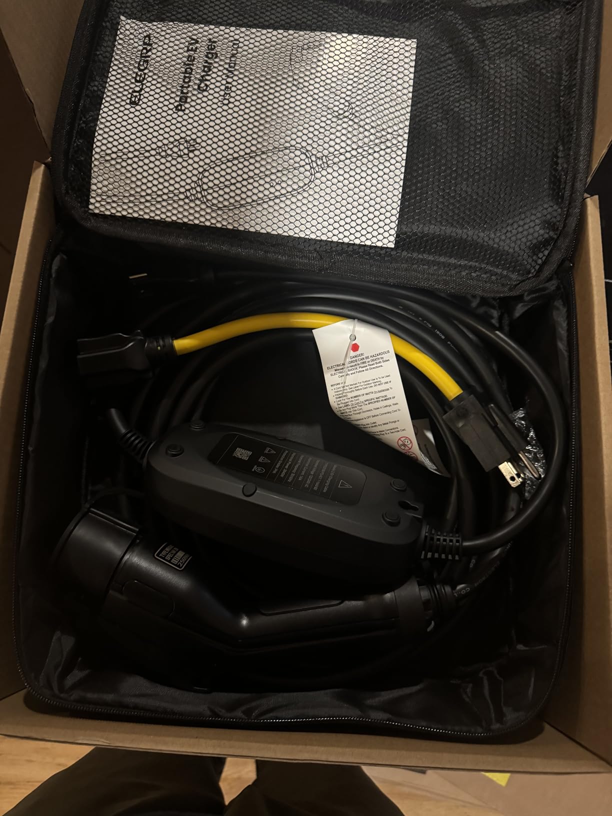 ELEGRP Level 1/2 EV Charger, 16 Amp, Portable J1772 Electric Car Charger, 25FT Cable, NEMA 6-20 & 5-15 Adapter, 110V-240V for BEVs/PHEVs, PBE & LRC Technology customer photo 1