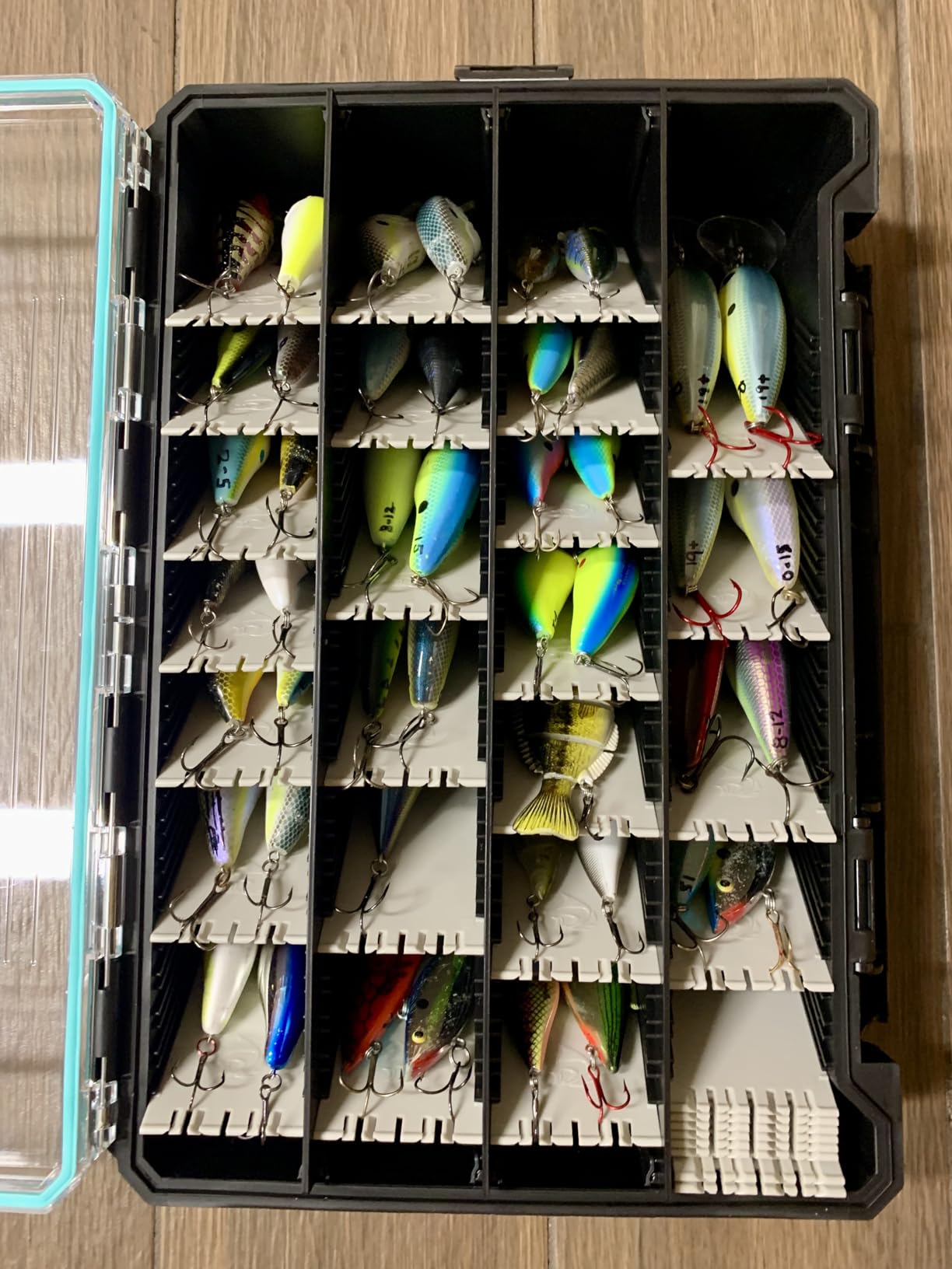 Evolution Fishing BallistiX HANGR 3.7D Tackle Tray - Waterproof, Angled Divider System, Anti-Corrosion, Single Latch, Clear Lid, Lure Box, Tackle Storage, Tackle Box Organizer customer photo 1