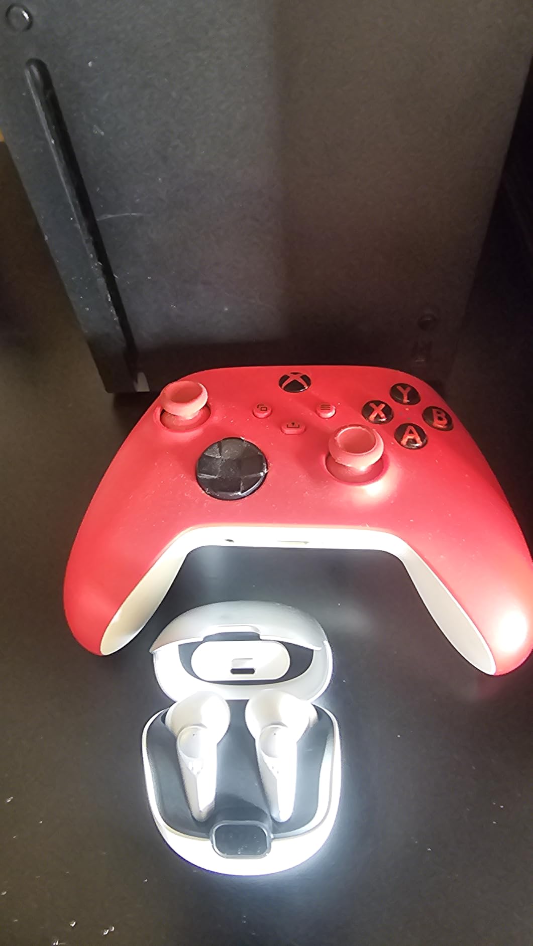 2.4GHZ Wireless Gaming Earbuds, 30MS Low-Latency, Bluetooth 5.4, with ANC Active Noise Cancelling, USB-C Dongle Included - Compatible with Meta Quest 3/2, Steam Deck, PS5/4, VR, PC, Switch (White) customer photo 1