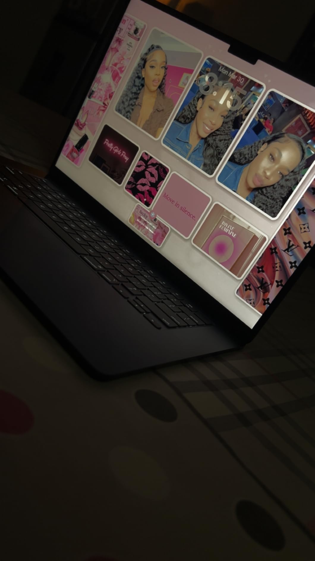 Apple 2025 MacBook Air 15-inch Laptop with M4 chip: Built for Apple Intelligence, 15.3-inch Liquid Retina Display, 24GB Unified Memory, 512GB SSD Storage, 12MP Center Stage Camera, Touch ID; Starlight customer photo 1