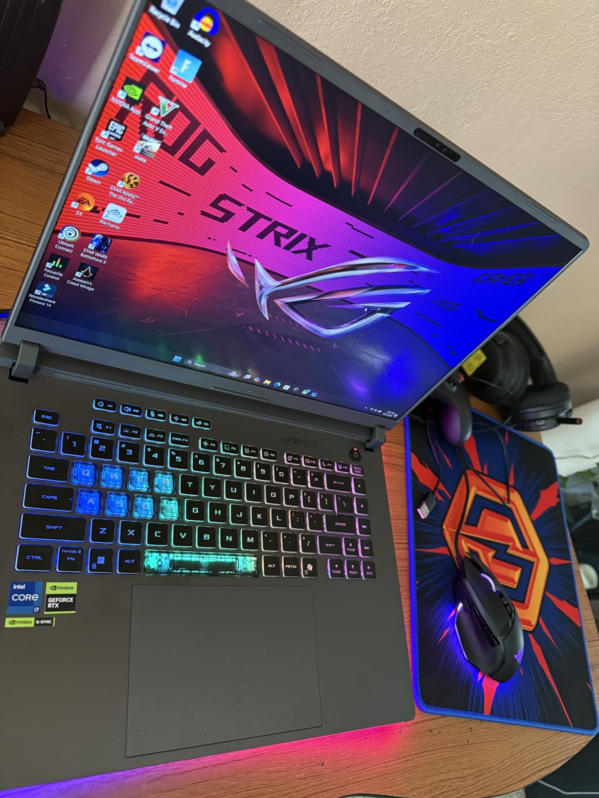 ROG Strix G16 (2025) Gaming Laptop, 16