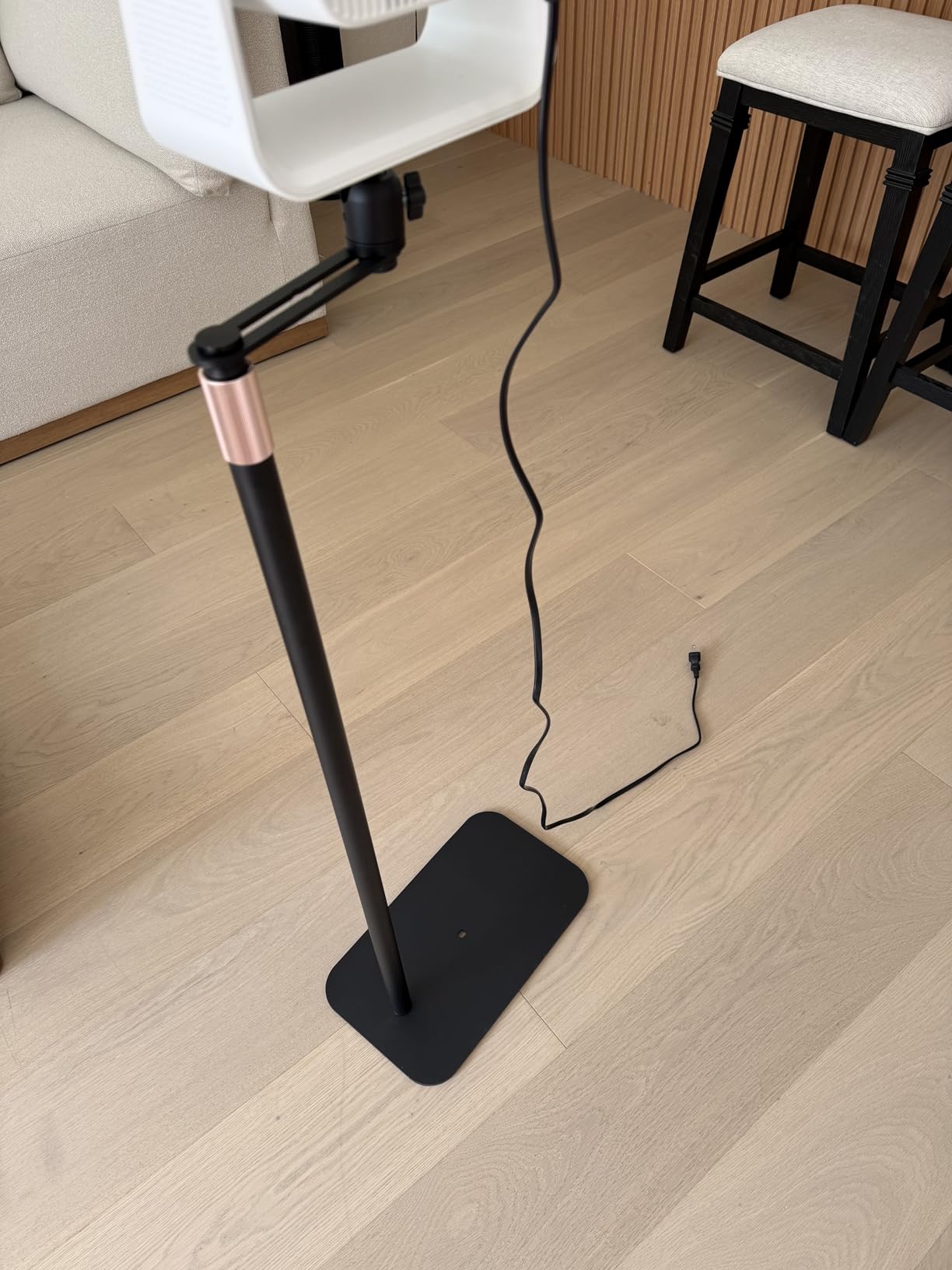 PUTORSEN Universal Projector Stand - Height Adjustable & 360° Rotatable Mount with 1/4