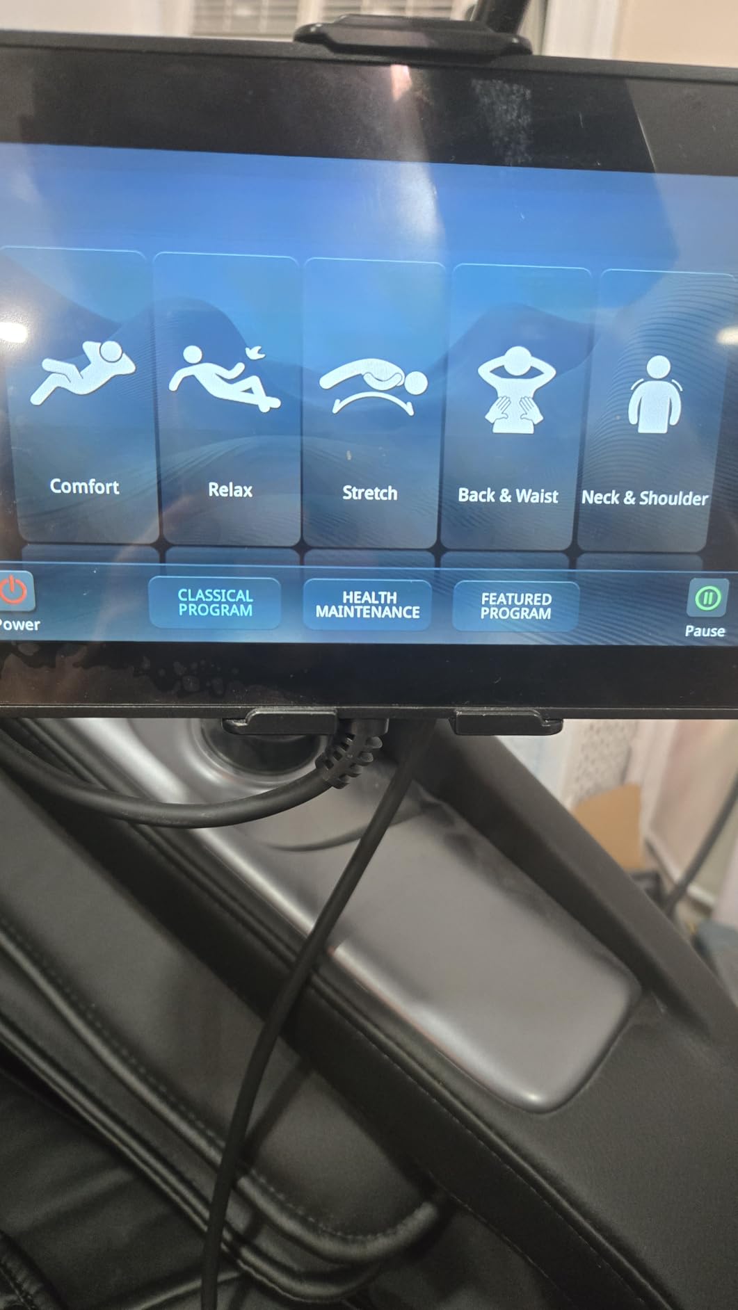 Stylish Massage Chair Full Body Zero Gravity Massage Chair Rocking Sleep Mode 3D SL Yoga Stretch Massage with Heat 12+ Modes Upgraded Calf +11cm Wireless Phone Charge Screen Touch Large Size Gray Wh customer photo 2