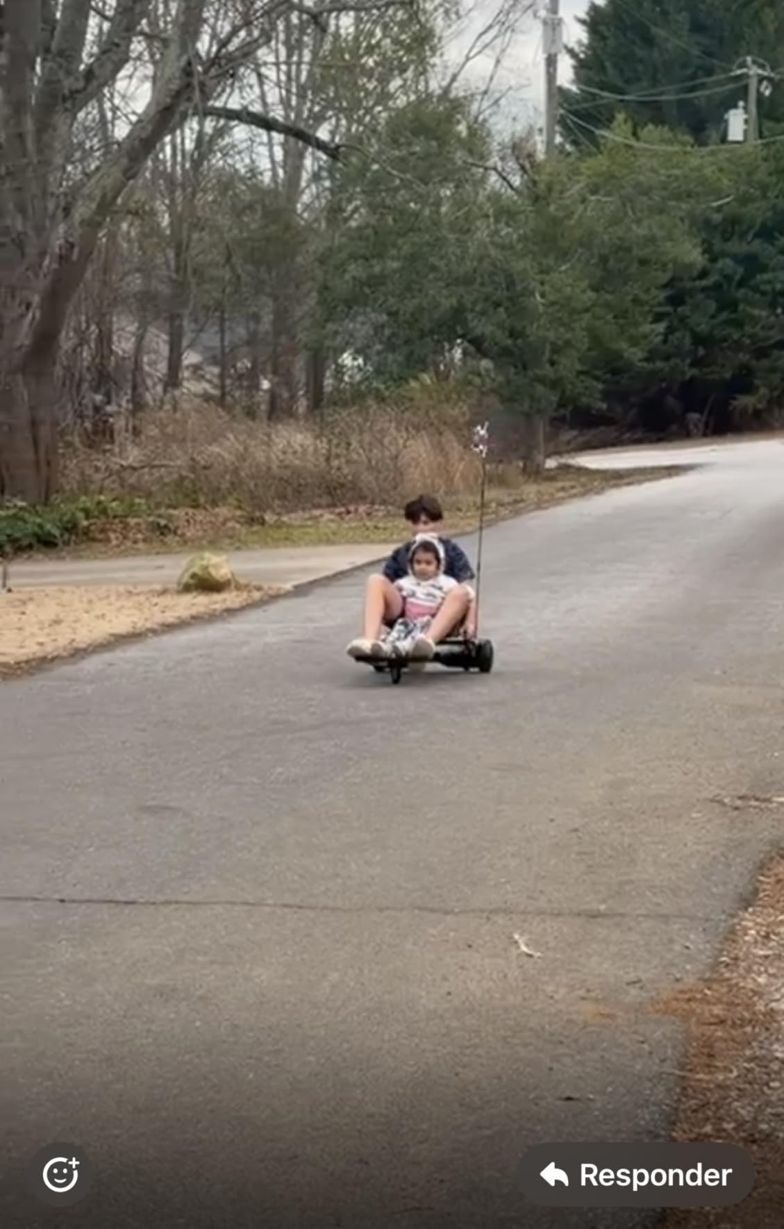 Gyroor Scooter with Adjustable Seat Attachment, 6.5