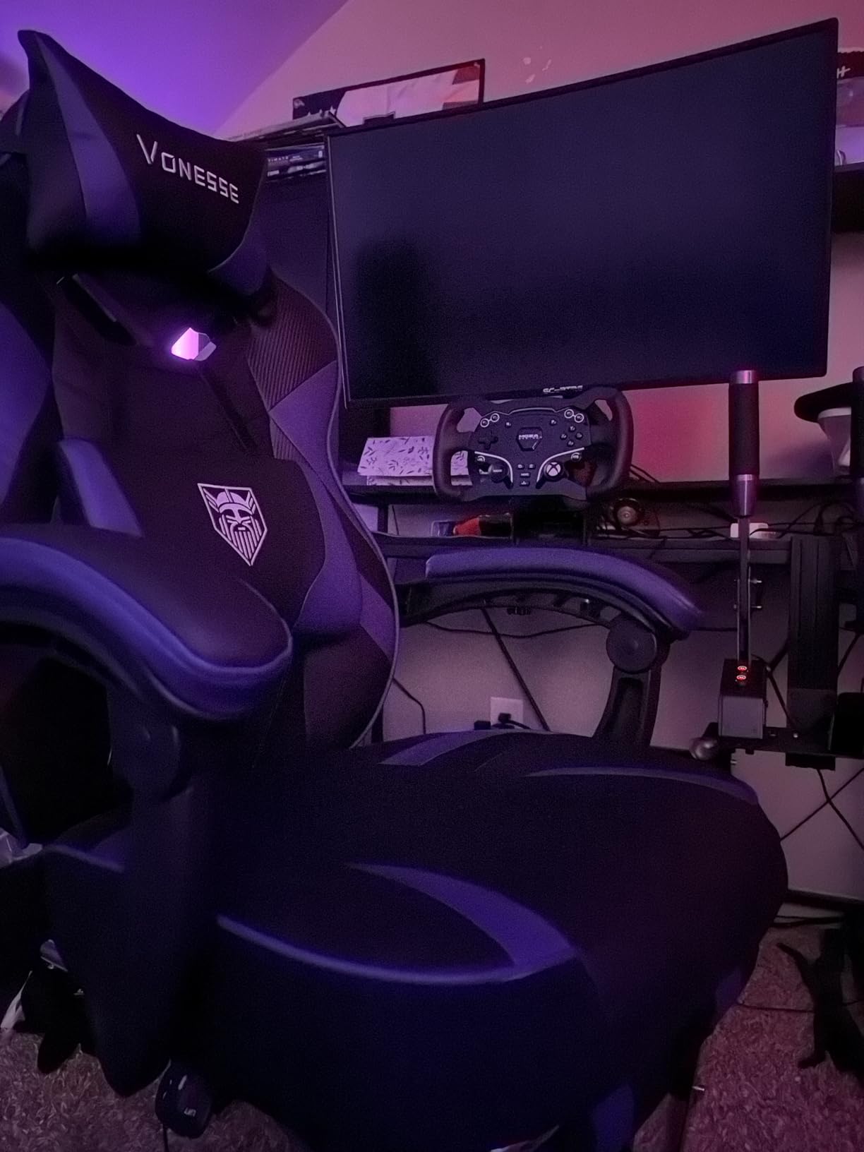 Vonesse Gaming Chair, Big and Tall Gaming Chair with Footrest and Massage, Gaming Chairs for Adults with Lumbar Support, Ergonomic High Back Computer Chair with Pocket Spring Cushion (Purple/Black) customer photo 1