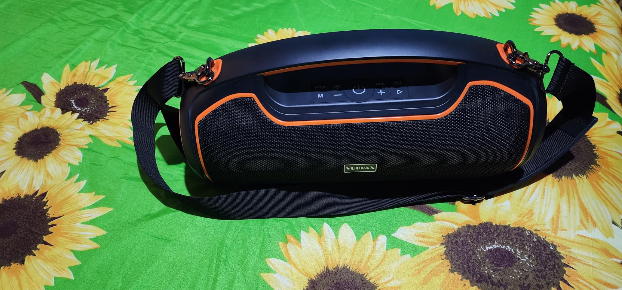 Upgrade Portable Bluetooth Speakers Wireless, 200W MAX Loud Powerful Speaker w/Deep Bass, IP65 Waterproof/ BT5.4, for Outdoor, Party, Camping, Tailgating, Beach, Large Workshop, Garage, 24H Playtime customer photo 2