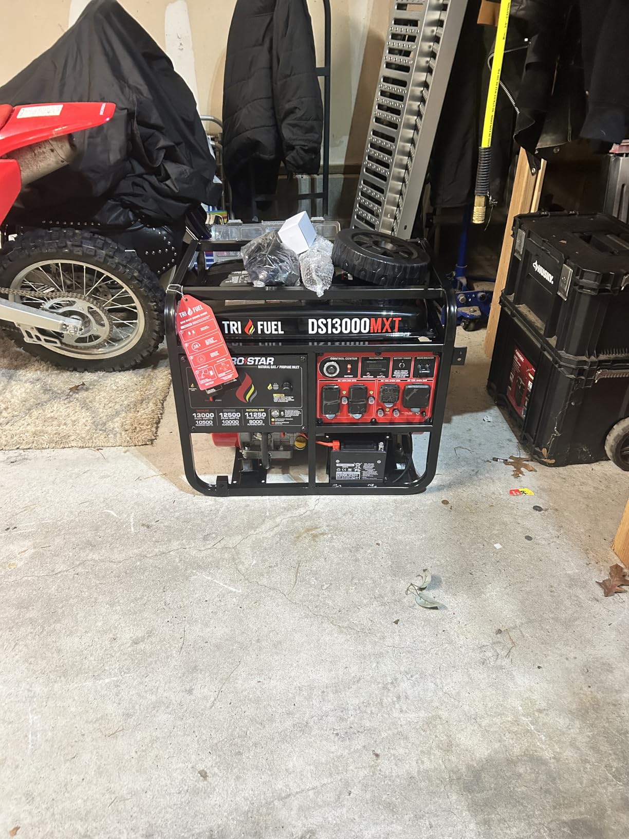 DuroStar DS13000MXT 13,000-Watt 500cc Tri Fuel Portable Generator - Gas, Propane & Natural Gas, Remote Electric Start, Whole Home Power Backup, Transfer Switch Ready, RV & Emergency Ready customer photo 1