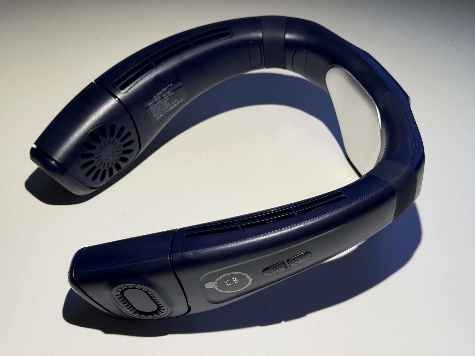 MGUP Neck Air Conditioner with 6 Adjustable levels, Cooling Neck Fan Support 360°Airflow and Cooling Plate, 5200mAh Portable Rechargeable Wearable Personal Fan, Fast Cooling for Women/Men customer photo 1