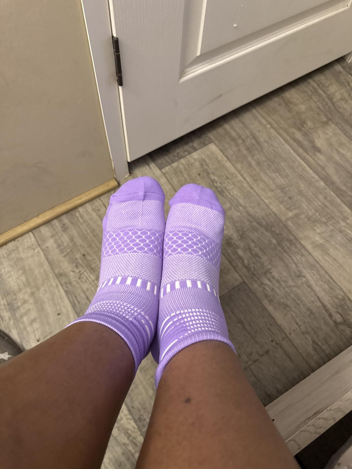 IRAMY Ankle Compression Socks for Women Men Plantar Fasciitis Relief 3/5 Pairs Cushioned Athletic Running Socks customer photo 1