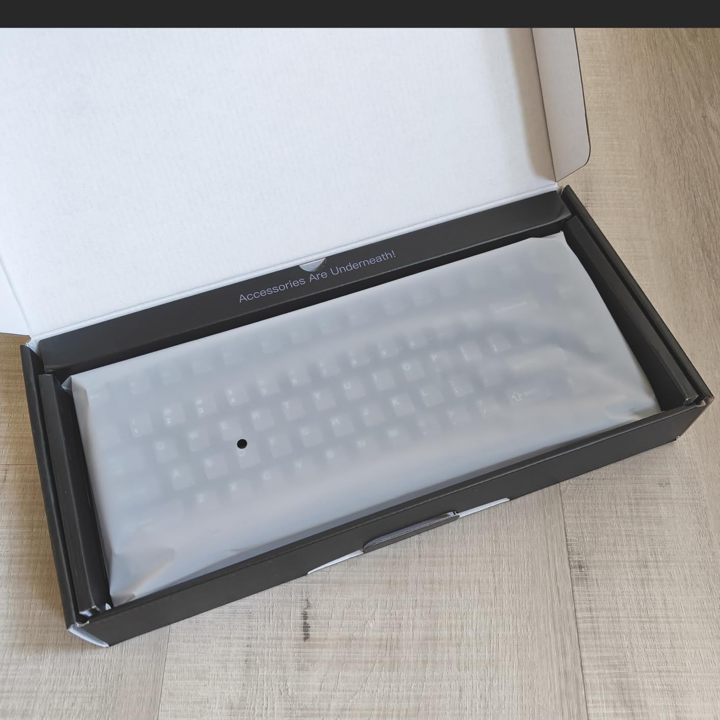 EPOMAKER QK81 75% Wireless Mechanical Gaming Keyboard, QMK/VIA Programmable and Hot-Swappable, 81 Keys with Metal Knob, 2.4Ghz/BT/USB, Creamy Gasket-Mount, RGB Backlight customer photo 1