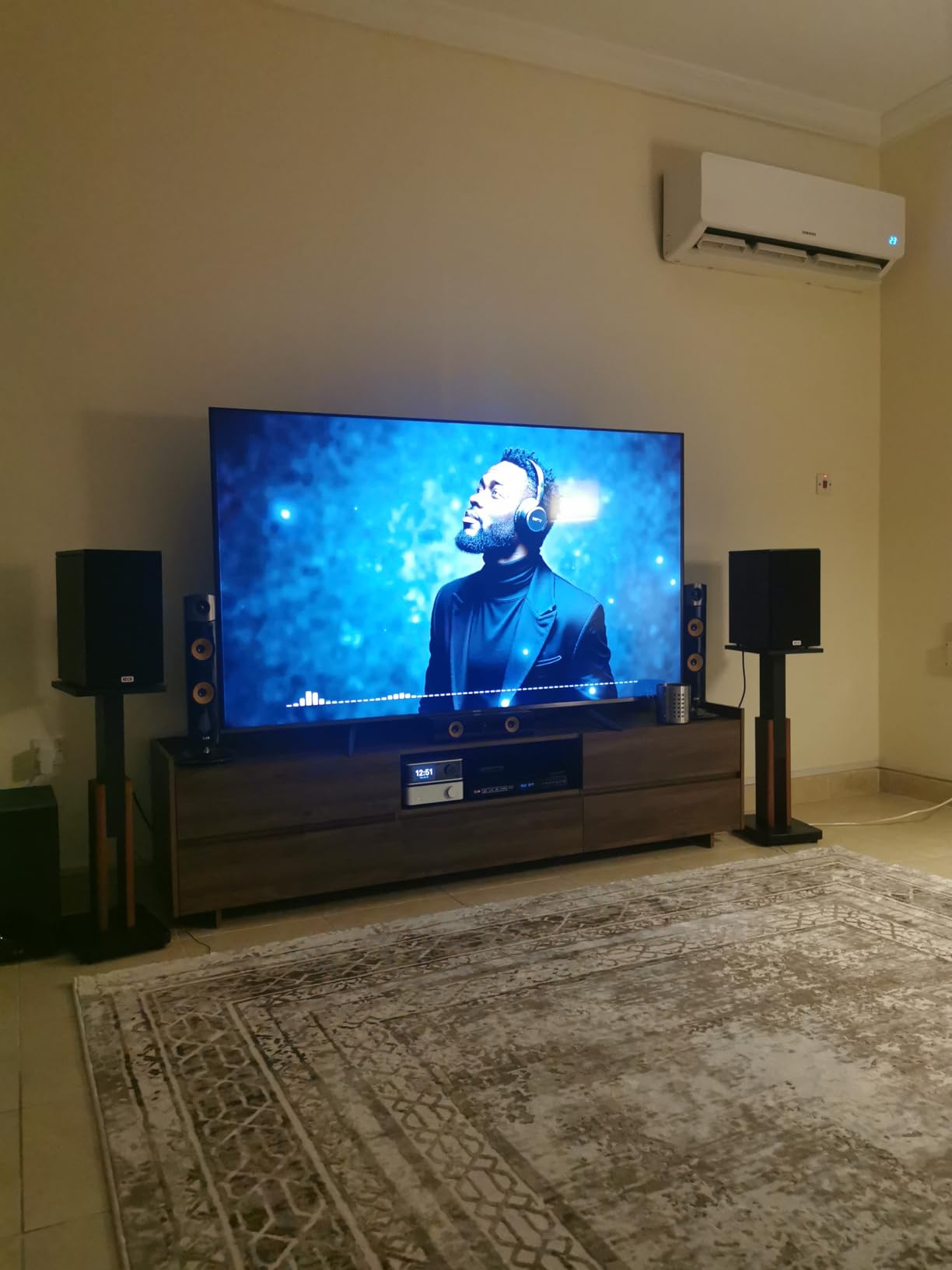 Height Adjustable Speaker Stands Pair with Most Satellite, Studio, Bookshelf Speakers - Wood Grain Floor Speaker Stands for Klipsch, Edifier, JBL Bookshelf Speaker Stands Holds 50Lbs with Cable Clips customer photo 2