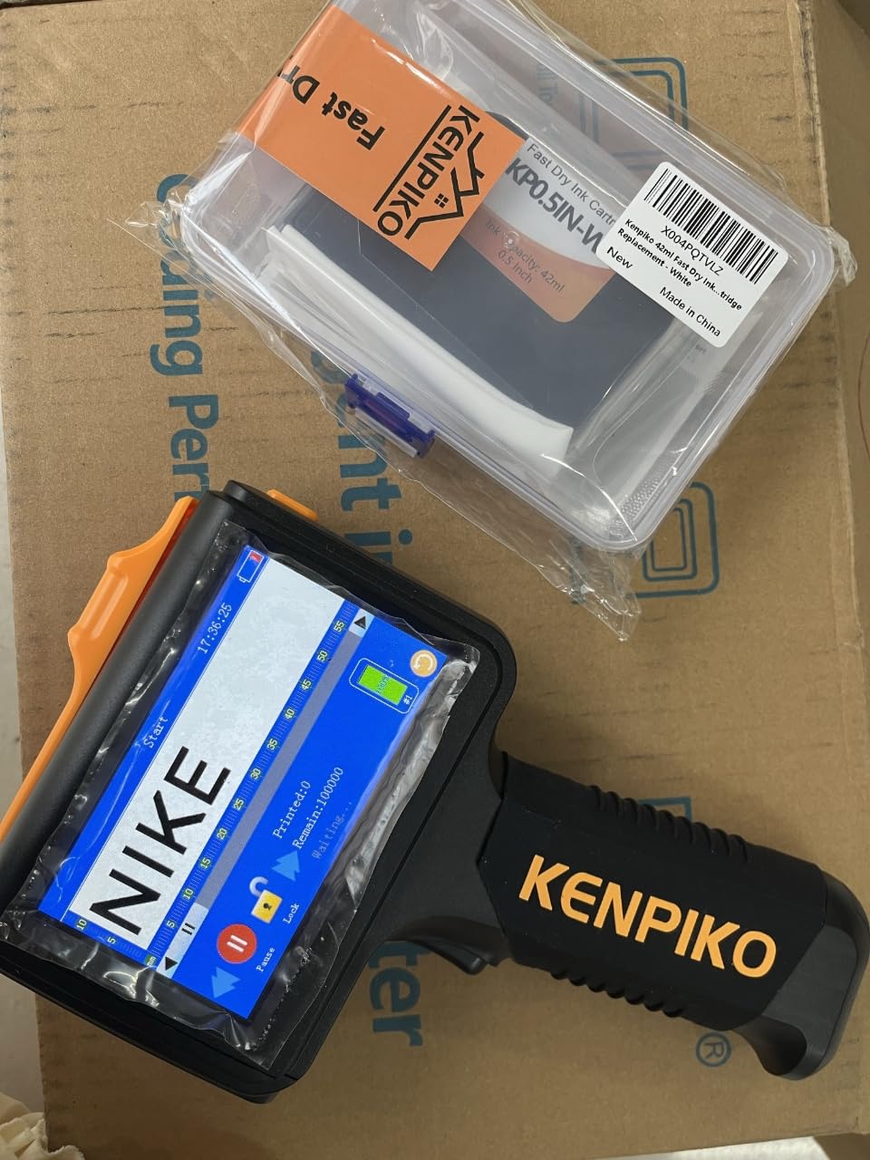 Handheld Inkjet Printer, 2025 Newly KP-N01 Handheld Printer Gun 0.5 Inch Nozzle with 4.3'' Fingertip-Instant Touchscreen, Portable Inkjet Printers with 42ml Quick-Drying Ink Cartridge for Logo customer photo 2