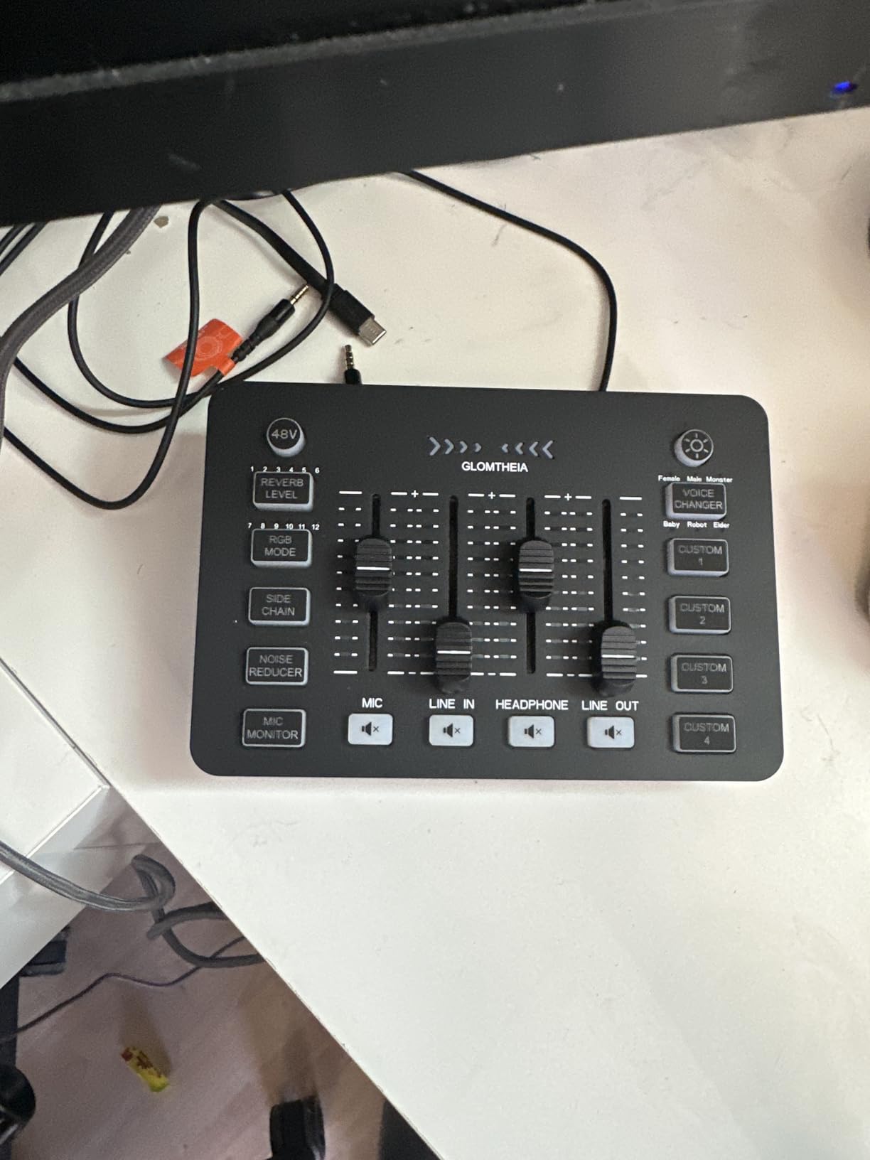 Gaming Sound Board Audio Interface Voice Changer for PC PS4 PS5 Streaming Mixer Soundboard Compatible with XLR Condenser/Dynamic Microphone customer photo 1