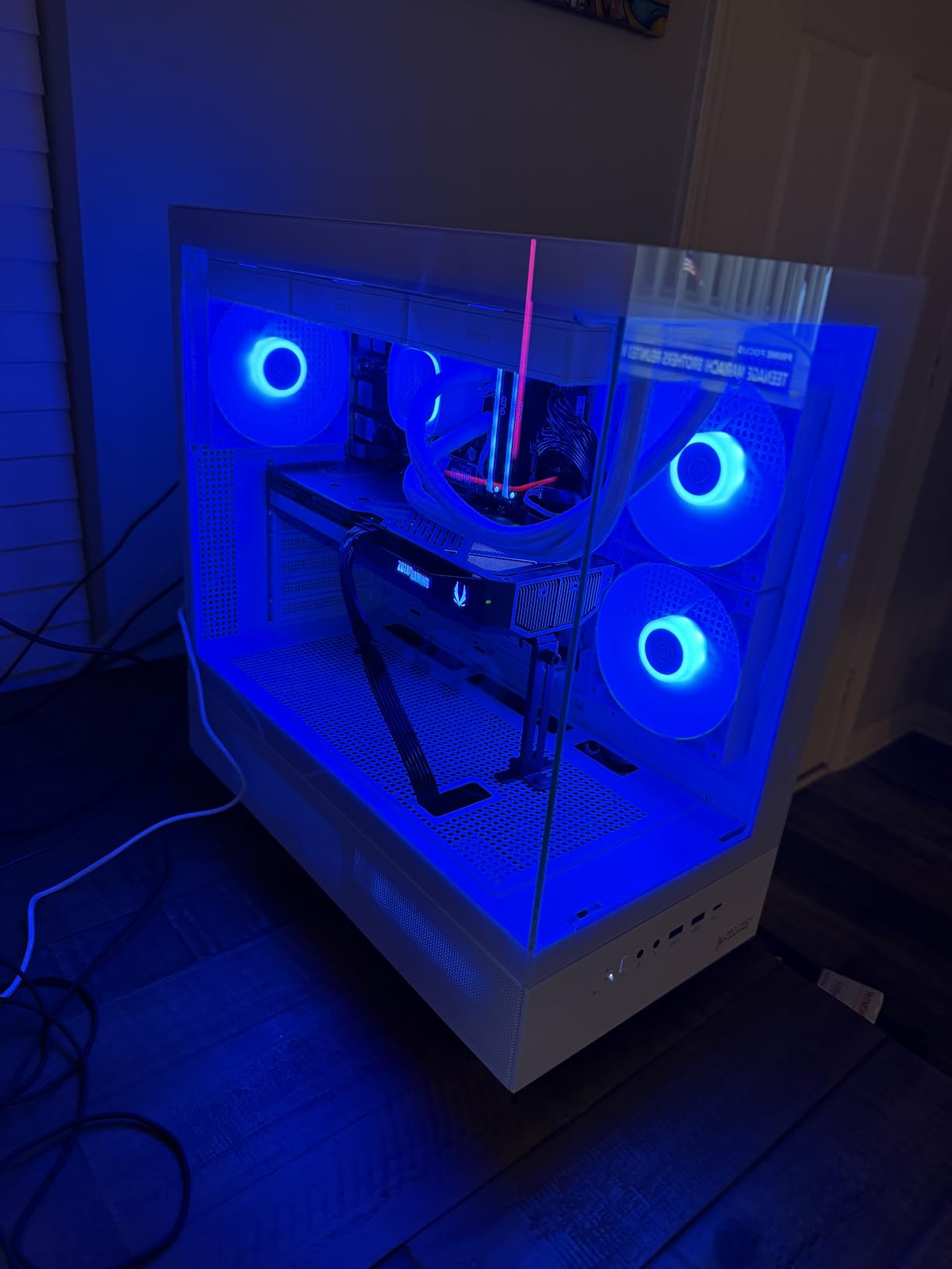 Skytech Gaming Azure 3 Desktop PC, Ryzen 7 7700X 4.5 GHz (5.4GHz), NVIDIA RTX 5070 12GB, 1TB Gen4 NVMe SSD, 32GB DDR5 RAM 6000 RGB, 850W Gold ATX 3 PSU, 360mm ARGB AIO, Wi-Fi, Win 11 customer photo 1