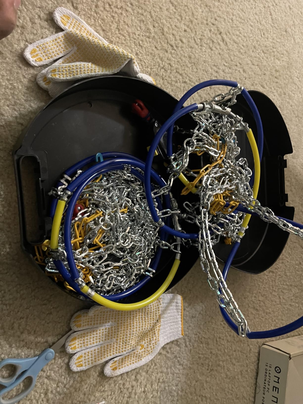 Auto Tightening Snow Chains for Car, SUV & Pickup Trucks - 1-Min Quick Install, Reusable Emergency Tire Chains for Snow & Ice Traction - Set of 2 (HKN140) customer photo 2