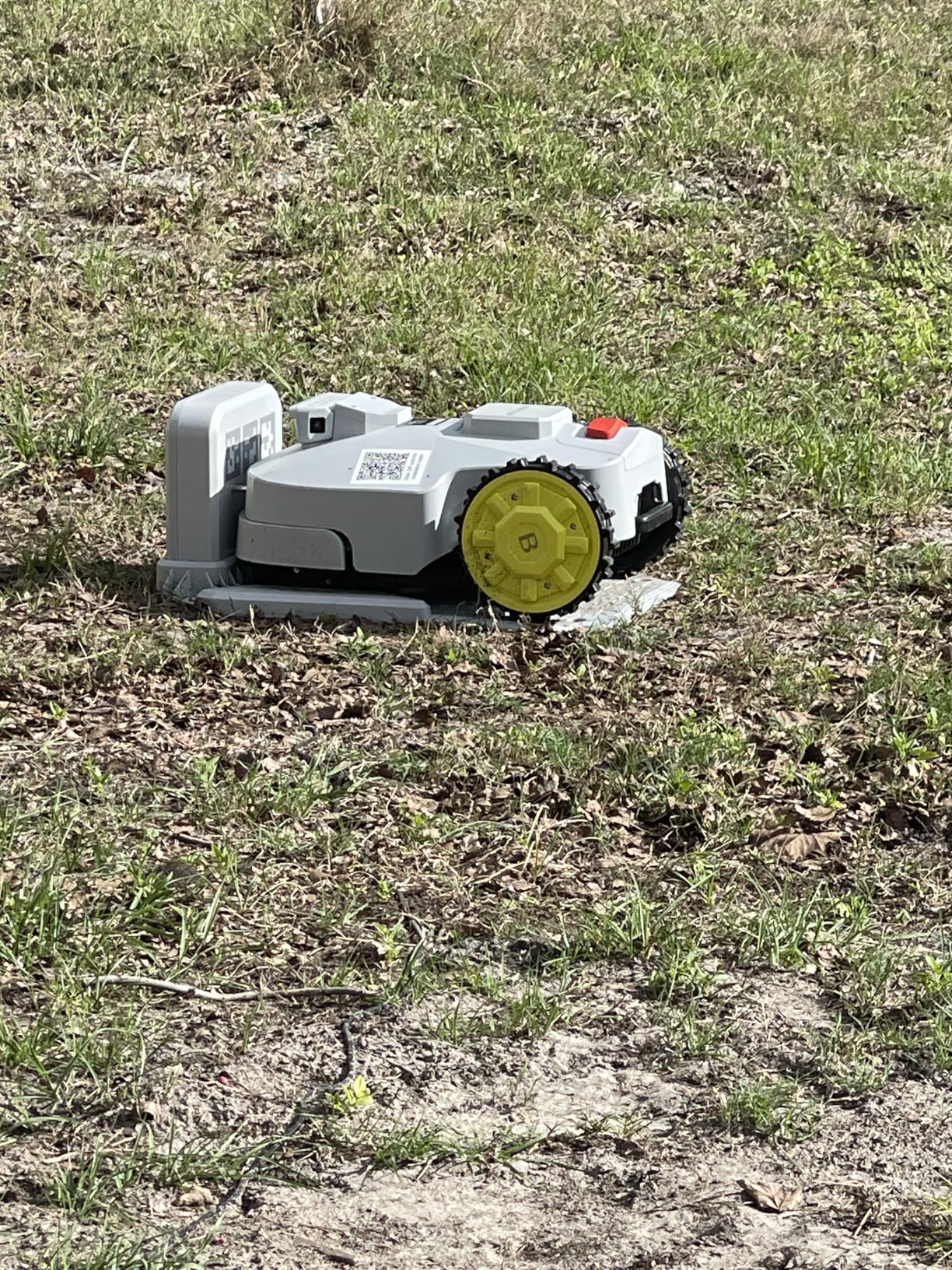 Robot Lawn Mower - 1.5 Acre Ultra Quiet Self Charging Robot Mower, Up to 4 inches Cutting Height, Robotic Lawn Mowers with RTK+4 Eye Vision, Mapping and Anti Theft tech, APP Control customer photo 2