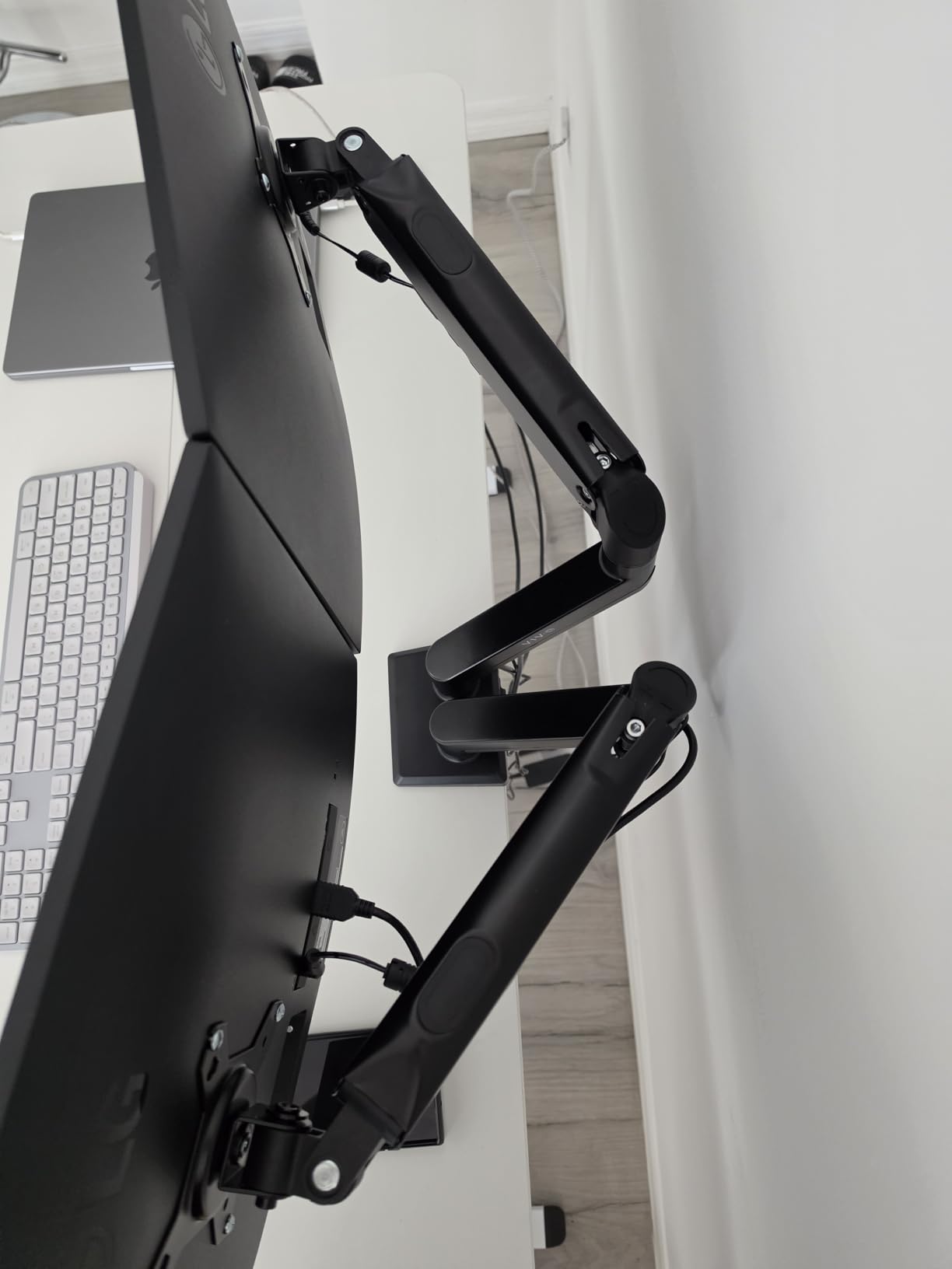 VIVO Premium Aluminum Heavy Duty Dual Monitor Arm for Ultrawide Monitors up to 40 inches and 30 lbs Each, Desk Mount Stand, Pneumatic Height, Max VESA 100x100, Black, STAND-V220Q customer photo 1