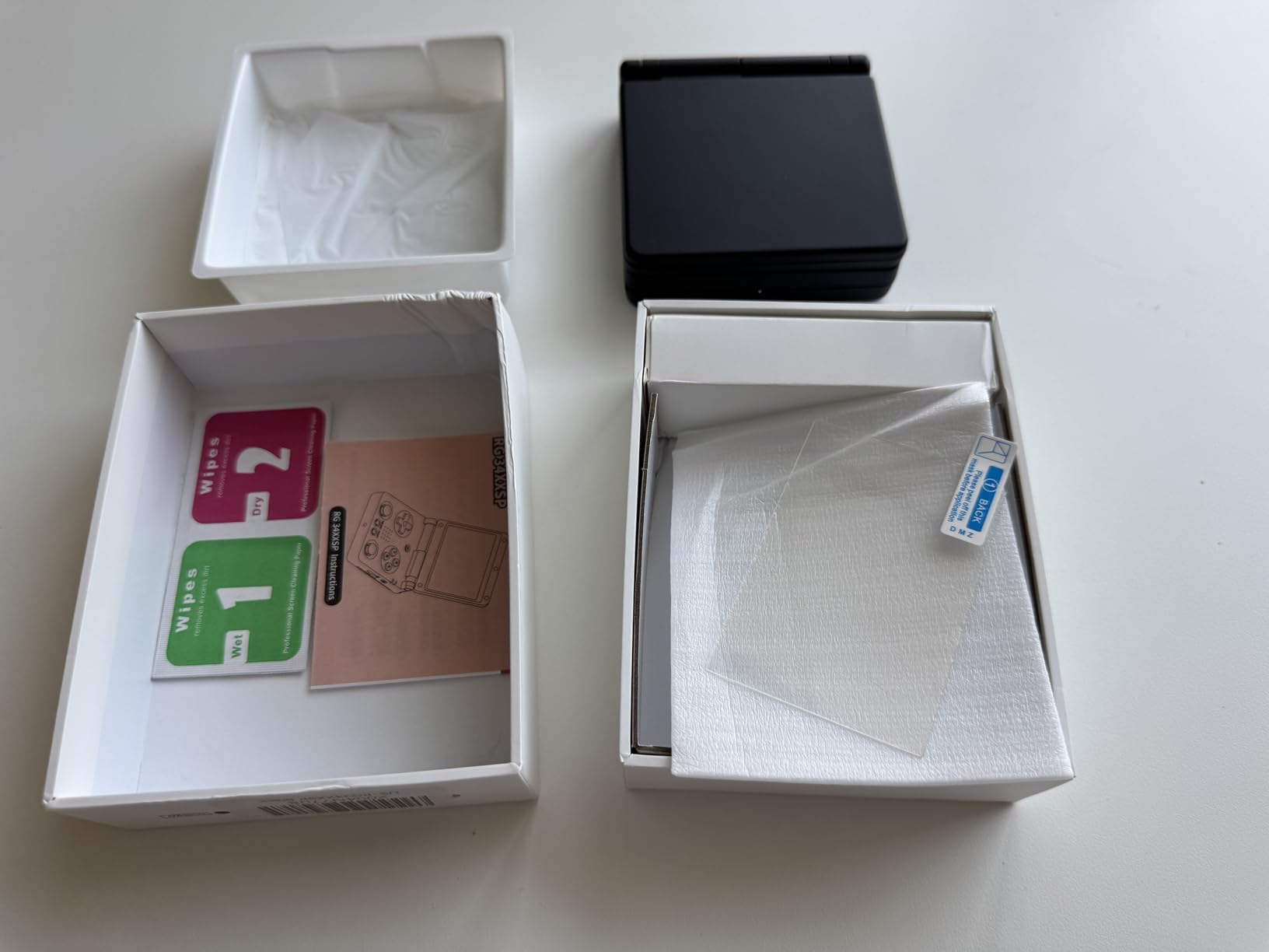 Anbernic RG34XXSP Foldable Retro Handheld Game Console, 3.4 Inch IPS Screen Linux System Built-in 64G TF Card 5000+ Games Handheld Emulator Support 5G WiFi Bluetooth TV Output customer photo 1