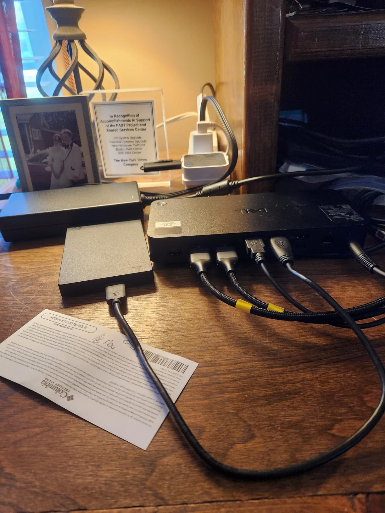 Dell Pro Thunderbolt 4 Smart Dock SD25TB4 - USB-C Station 130W, 4 Displays 4K, 2X DP 1.4, HDMI 2.1, 2X Thunderbolt 4, 2.5GbE, Wi-Fi, Sustainable Design customer photo 2