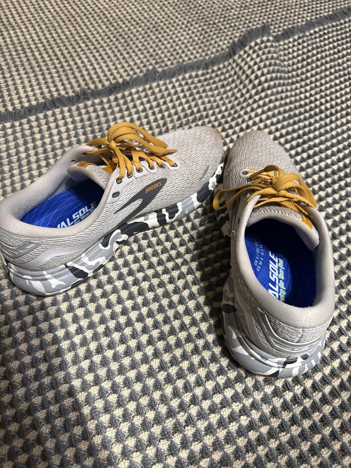 VALSOLE Heavy Duty Support Pain Relief Orthotics - 220+ lbs Plantar Fasciitis High Arch Support Insoles for Men Women, Flat Feet Orthotic Insert, Work Boot Shoe Insole, Absorb Shock with Every Step customer photo 1