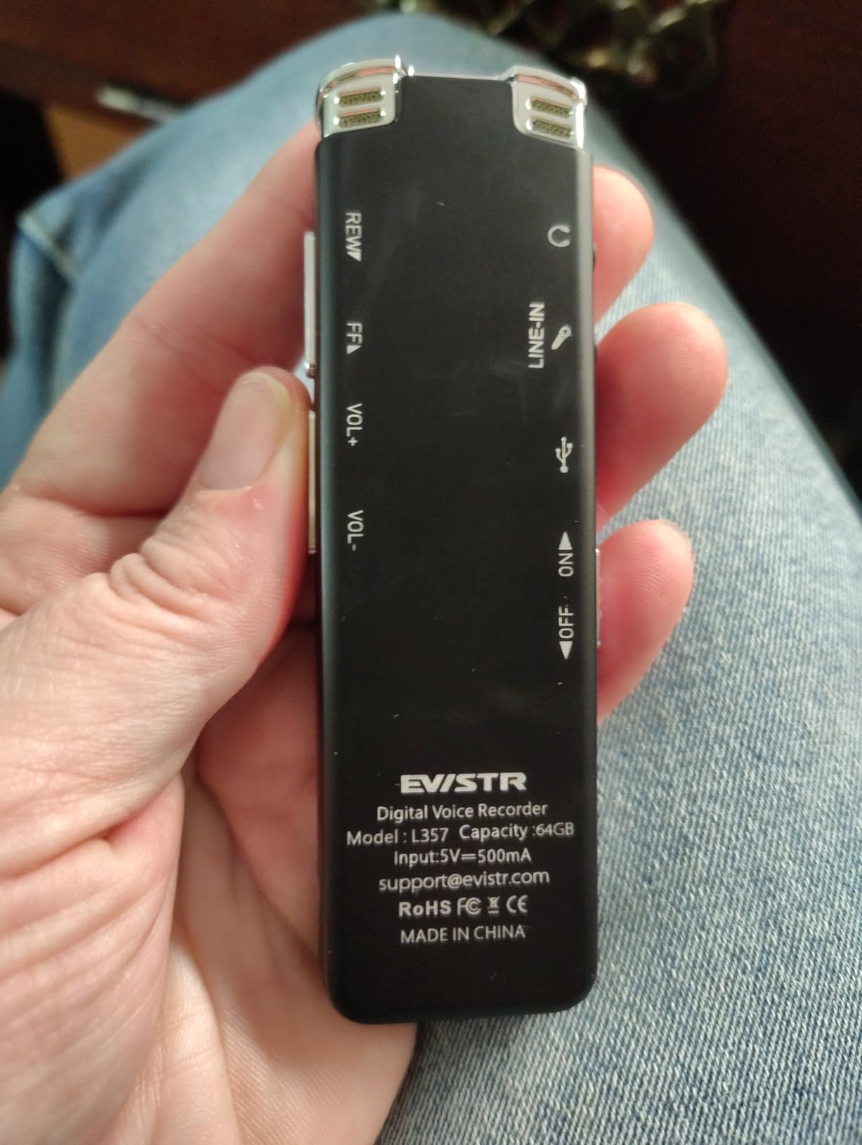 EVISTR 128GB Digital Voice Recorder with Voice Activation and Playback customer photo 1