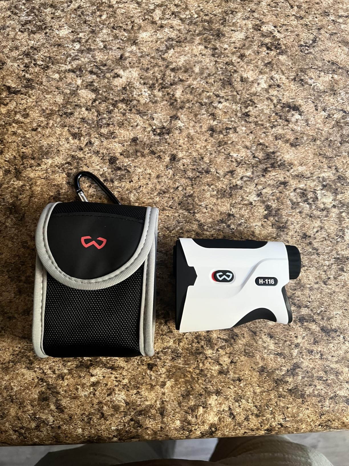 WOSPORTS Golf Rangefinder with Slope - 1200/1500 Yards Range Finder Golf with Magnetic Strap, Flag Pole Locking Vibration, 6X Magnification customer photo 1