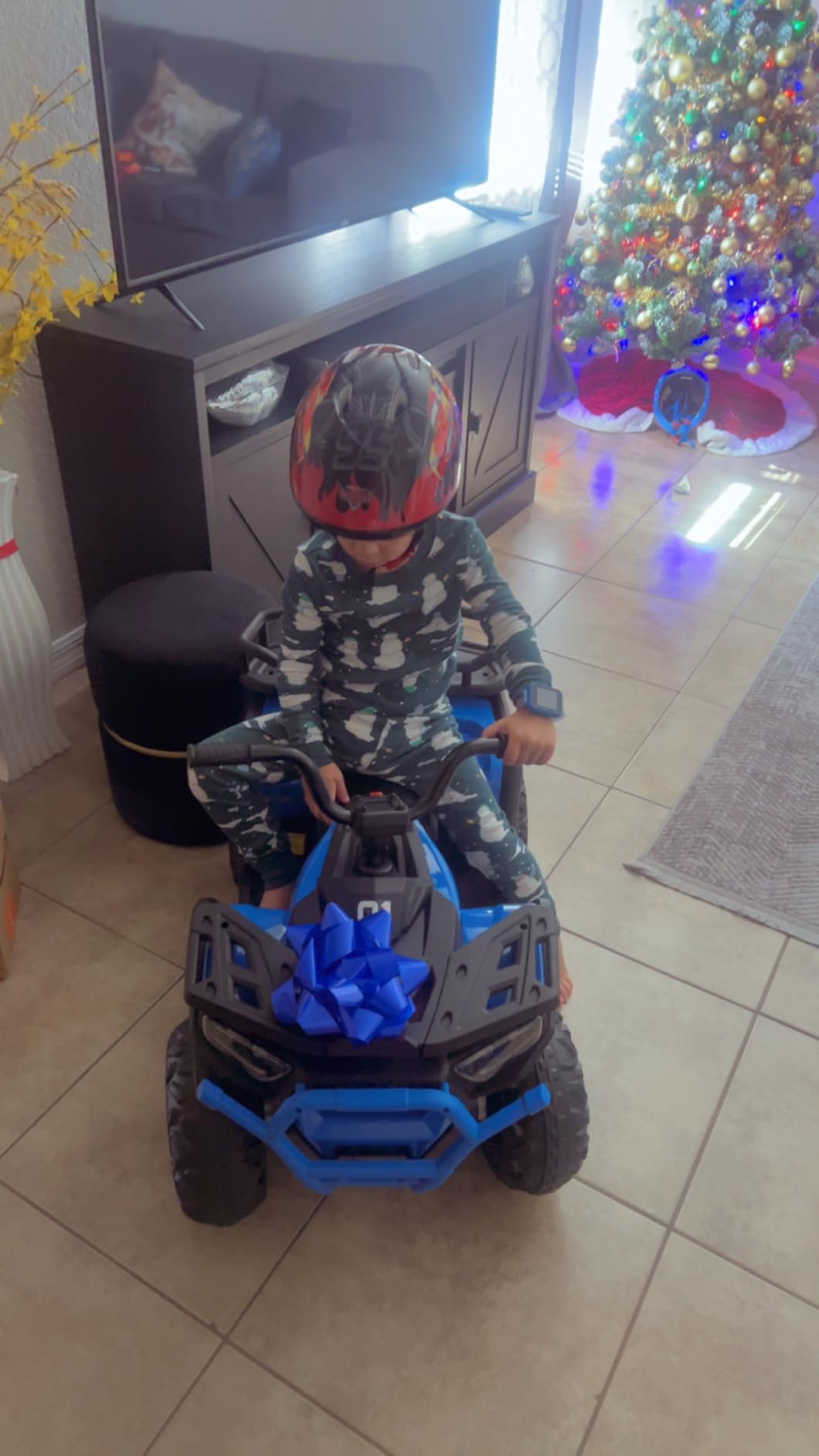 24V 4x4 Ride on Toys Car, BLISSRIDE Kids ATV Quad w/Kneepads, 5Mph Max Speed, Music, LED Lights, Rear Storage Rack, Big Tires, Safe Soft Start&Brake, Electric 4 Wheeler for Kids Boys Girls, L Blue customer photo 1