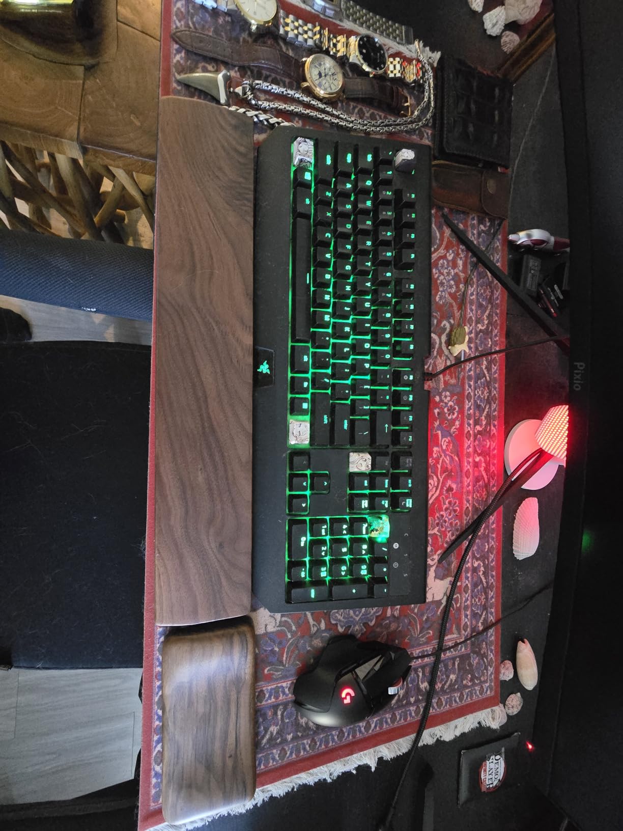 Walnut Wooden Wrist Rest for Mechanical Keyboard, Ergonomic Design for Wrist Pain Relief, Smooth No Odor and Easy to Clean (for 104 Key) customer photo 2