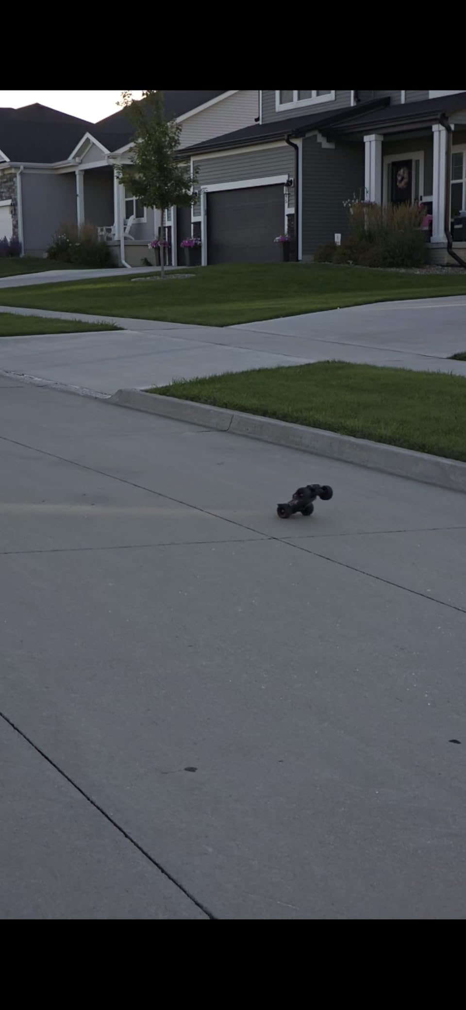 1/14 Brushless RC Cars for Adults Fast 50+ mph, RC Trucks 4x4 Offroad Waterproof, Electric Powered High Speed Remote Control Car, Fast Extreme All Terrain RC Truggy with 3S Battery for Snow Sand customer photo 1