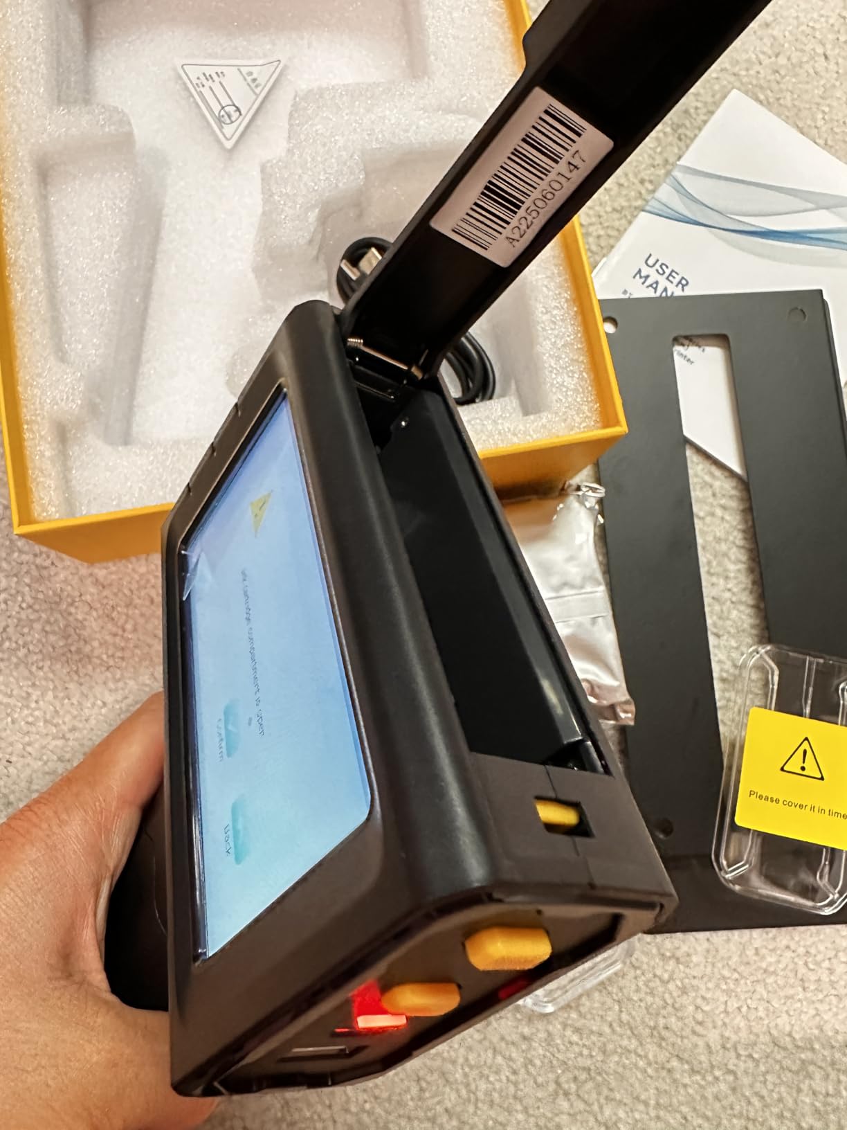 0.5 Inches Print Height Intelligent Handheld Inkjet Printer Lasts 16H Weighs Only 390g for Batch Code Date Lot Number Print on Plastic Carton Wood Metal Glass Aluminum with 42ml Fast Dry Ink (Black) customer photo 2