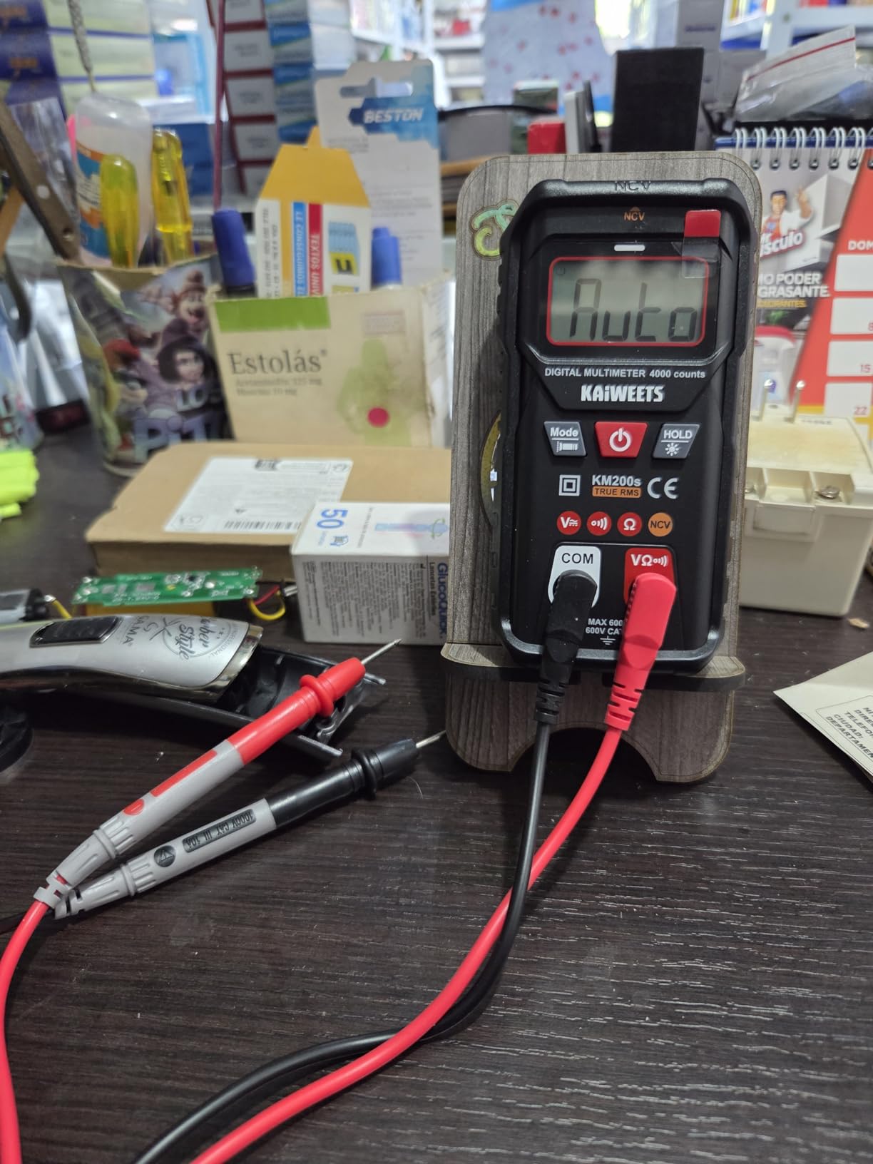 KAIWEETS KM200s Smart Digital Multimeter True RMS, 4000 Counts, Auto Ranging Voltmeter, NCV Non-Contact Voltage Detector, Measure AC/DC Voltage, Resistance, Diode, Continuity customer photo 1