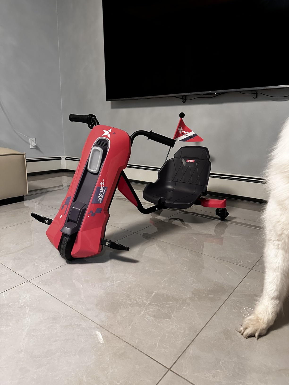 ELEMARA Drift Kart with Stepless Speed,12V Drifting Go Karts for Kids with Adjustable Seat,5 MPH Kids Go Kart with Music,Bluetooth,Light,Pennant,for Kid Age 6-14, Blue customer photo 2