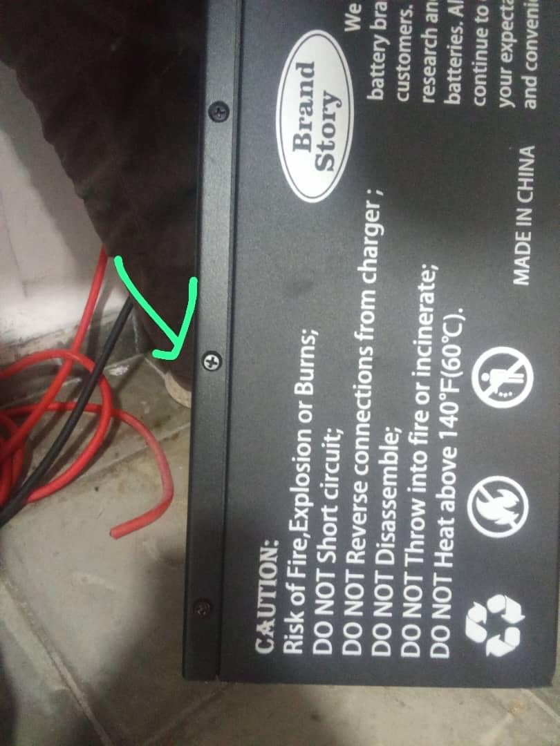 48V 100Ah Server Rack Lithium LiFePO4 Battery with Monitor and 200A BMS Grade A Cells, 10000+ Cycles, Perfect for RV, Home Storage, Solar Power System customer photo 1