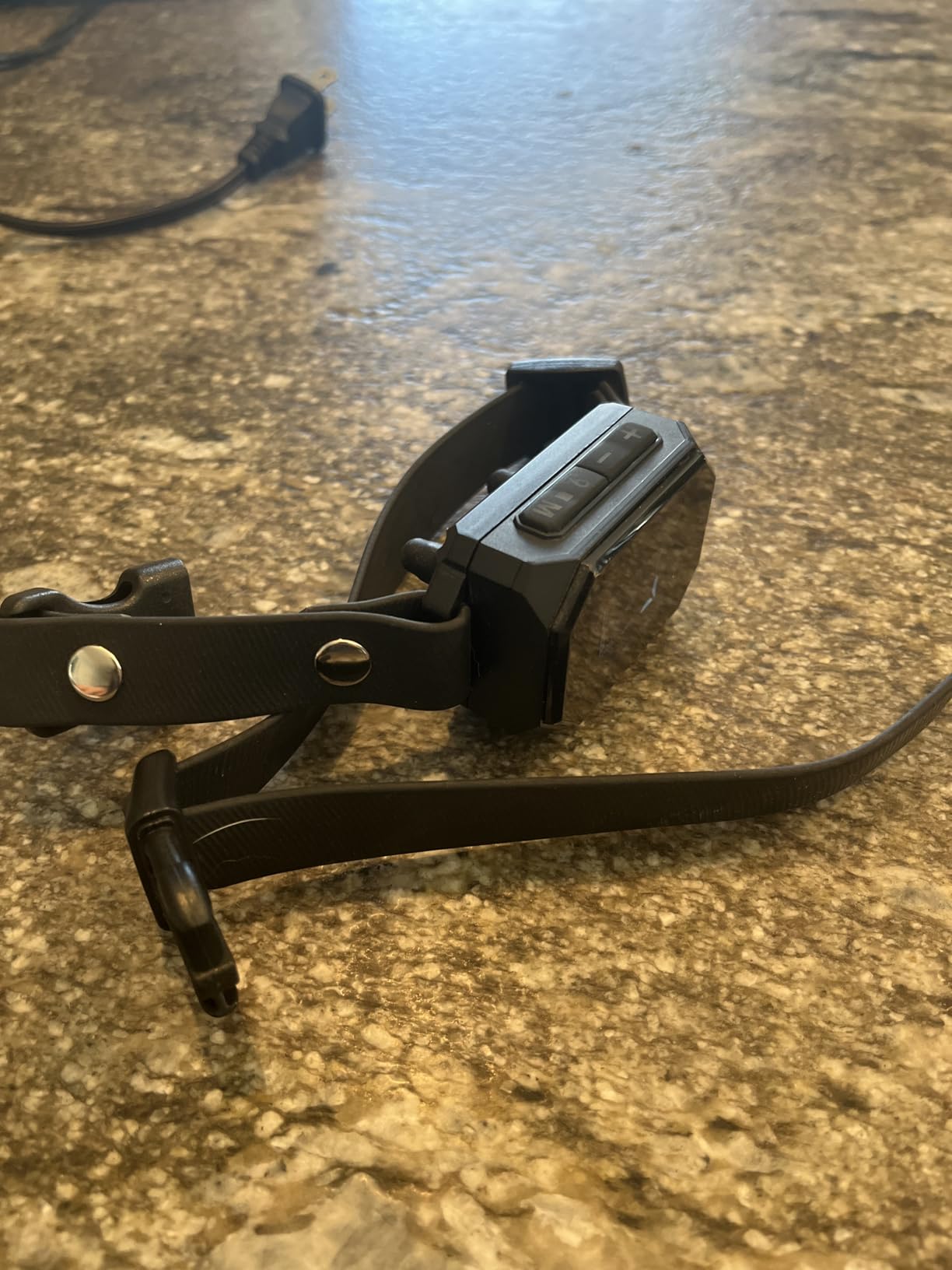 GPS Wireless Dog Fence, Electric Fence for Dogs, Perimeter Collar Fence System, Radius 33-1999 Yards, IPX7 Waterproof, Beep Vibration Shock Correction, for Pets Over 18 Lbs customer photo 1