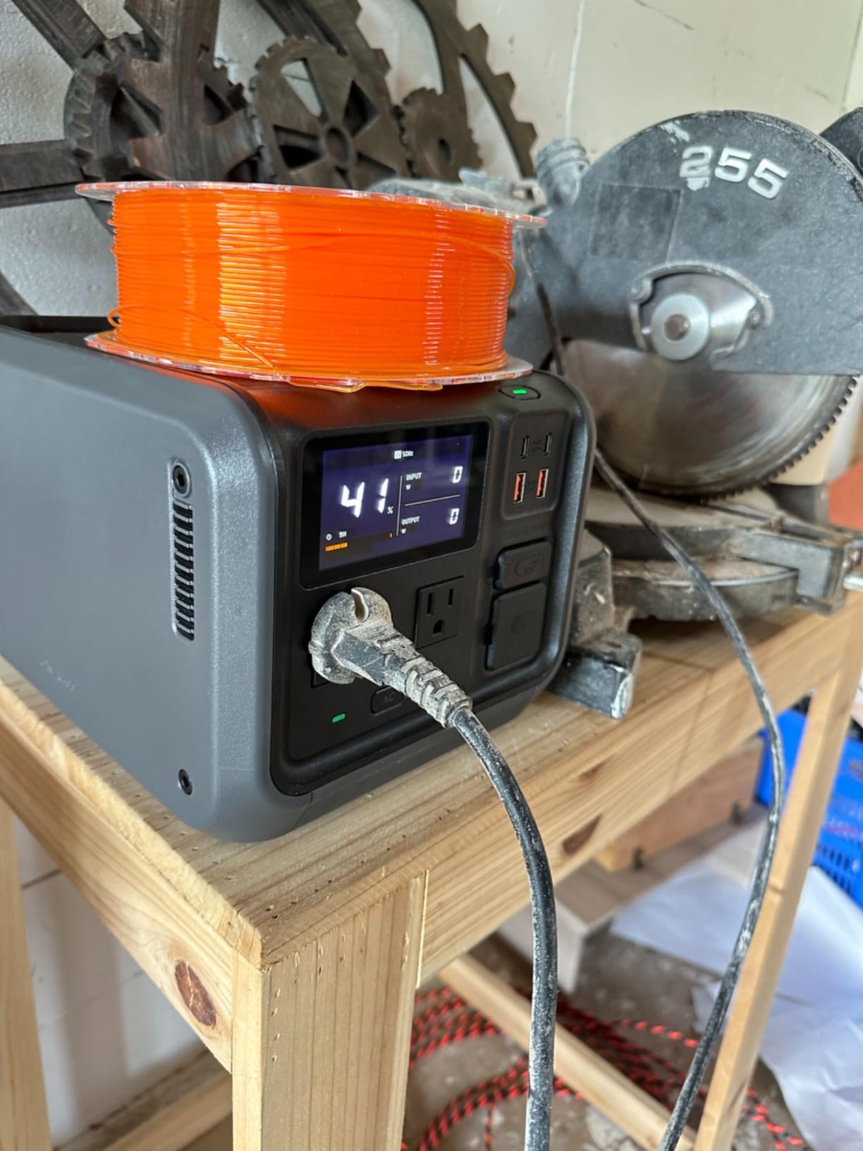 DJI Power 1000 V2 Portable Power Station, 1024Wh LFP Battery, Compact Size, 2600W Stable Output, 0-80% Recharge in 37 Mins, Electric Generator for Home, Camping, RVs, Off-Grid customer photo 2