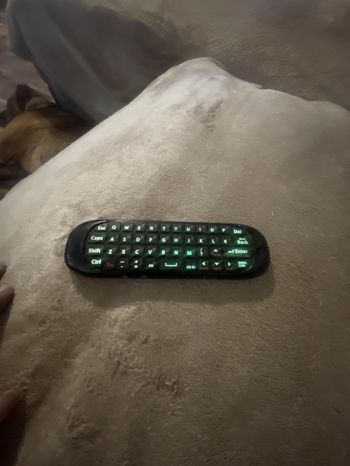 Air Mouse - with Voice, 6-Axis Gyroscope, Bluetooth, Infrared Learning, USB Air Mouse Remote Control, Multi-Function Mini Wireless Keyboard, Suitable for Smart TV/Android TV Box/PC customer photo 1